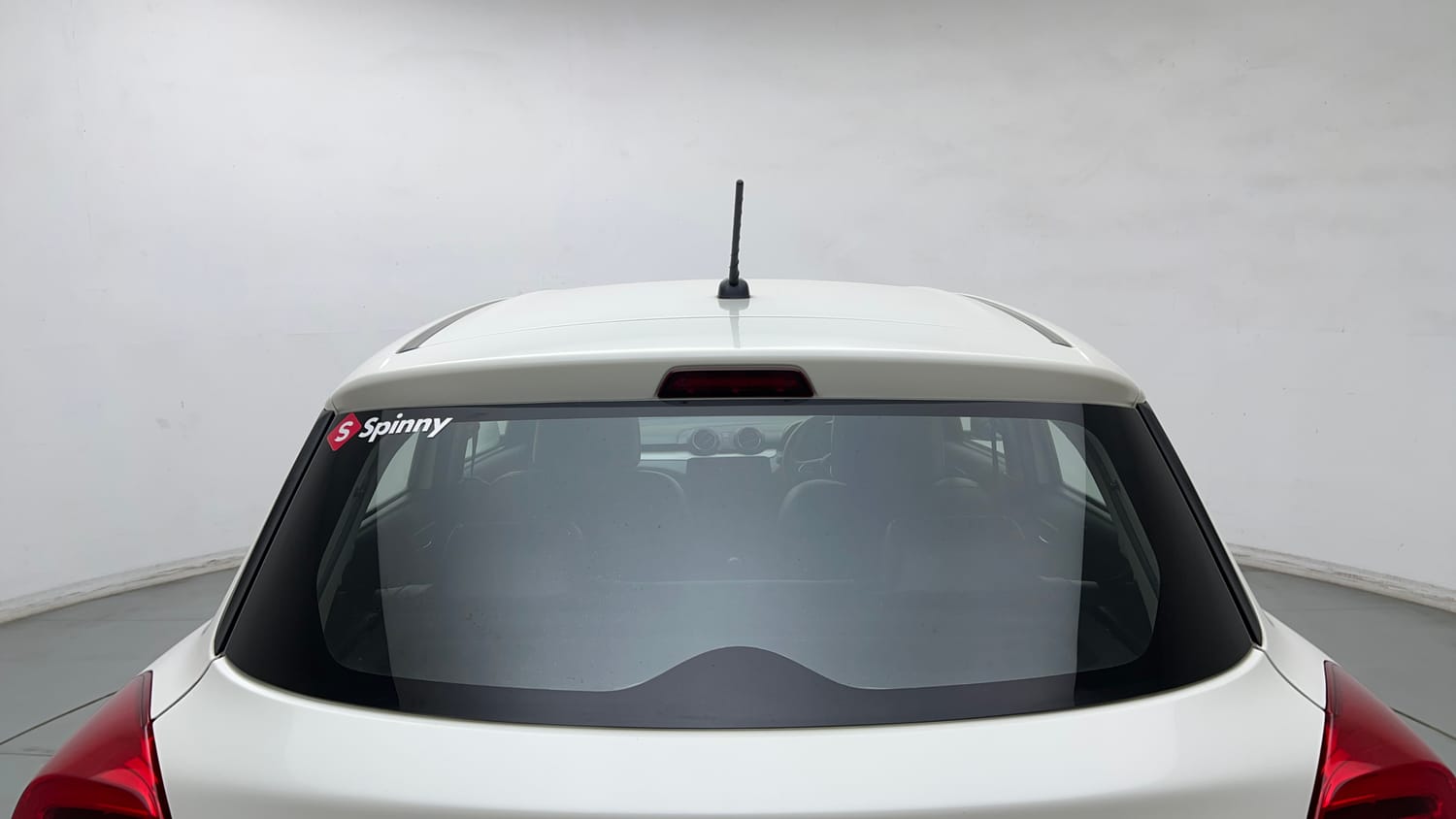 Used 2021 Maruti Suzuki Swift VXi Petrol Manual exterior BACK WINDSHIELD VIEW