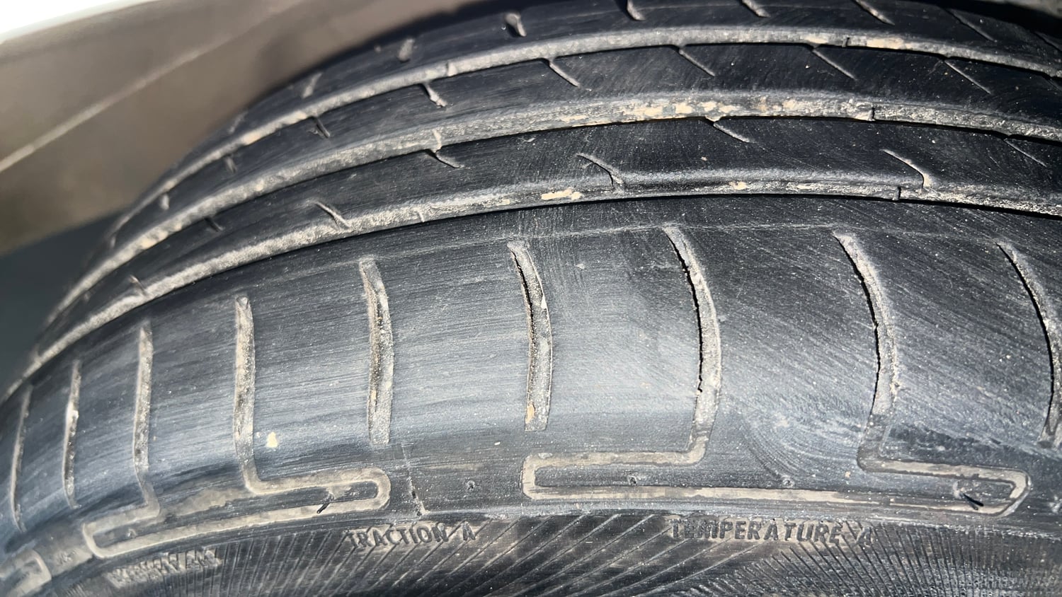 Used 2021 Maruti Suzuki Wagon R LXi 1.0 CNG Cng Manual tyres RIGHT FRONT TYRE TREAD VIEW