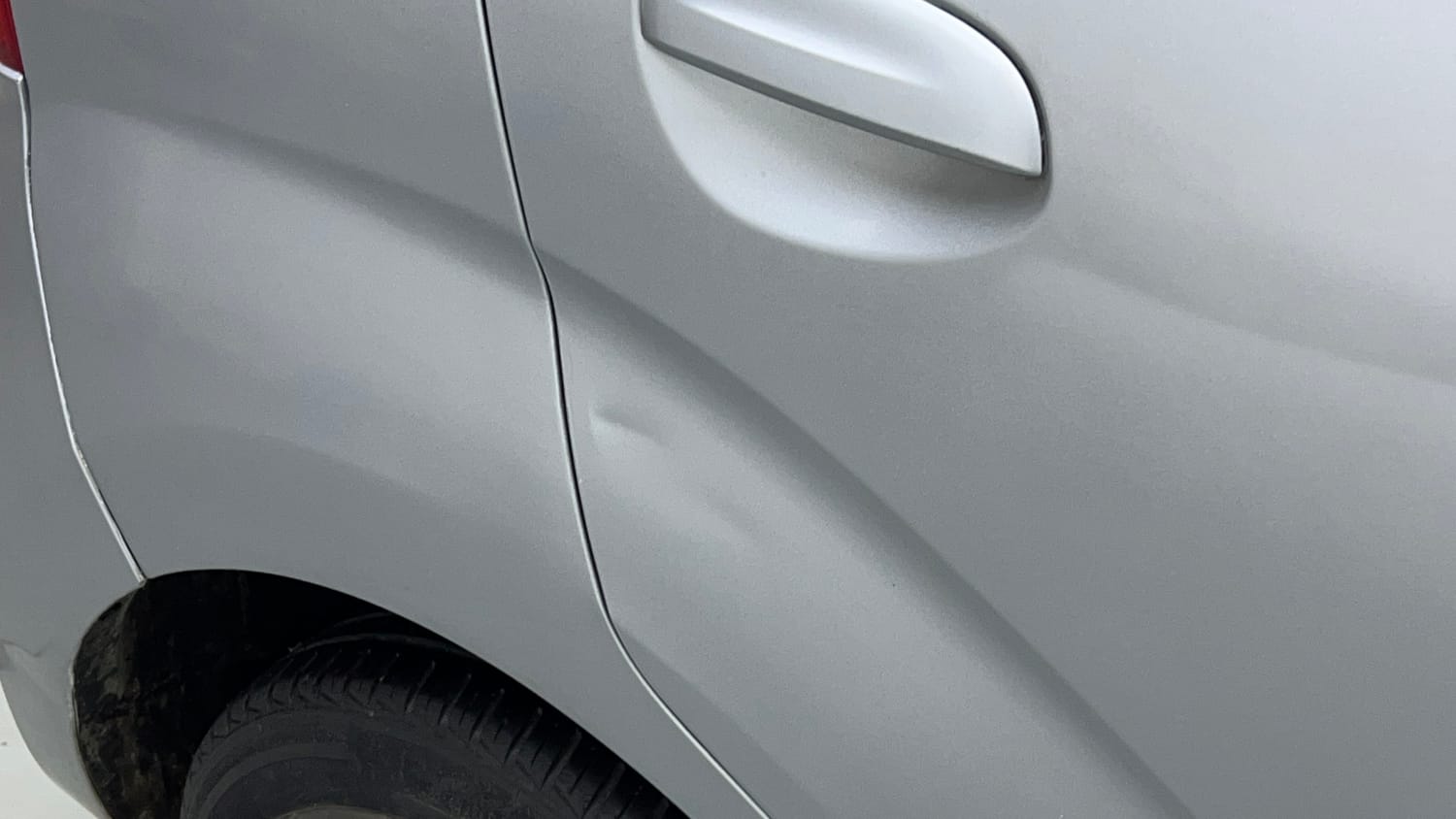 Used 2019 Hyundai Santro Magna Petrol Manual dents MINOR DENT