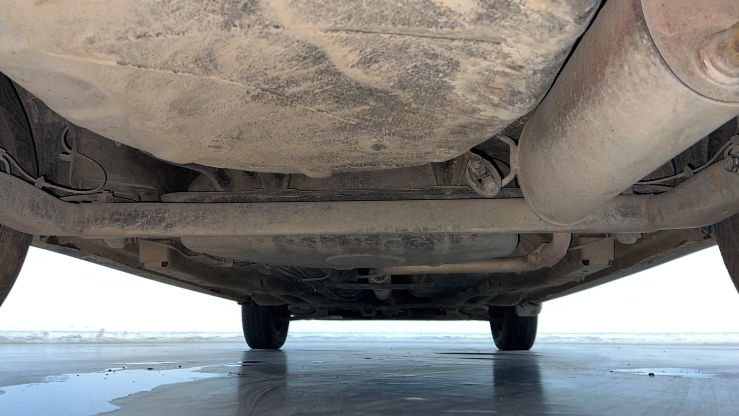 Used 2020 Tata Tigor XM Petrol Manual extra REAR UNDERBODY VIEW (TAKEN FROM REAR)