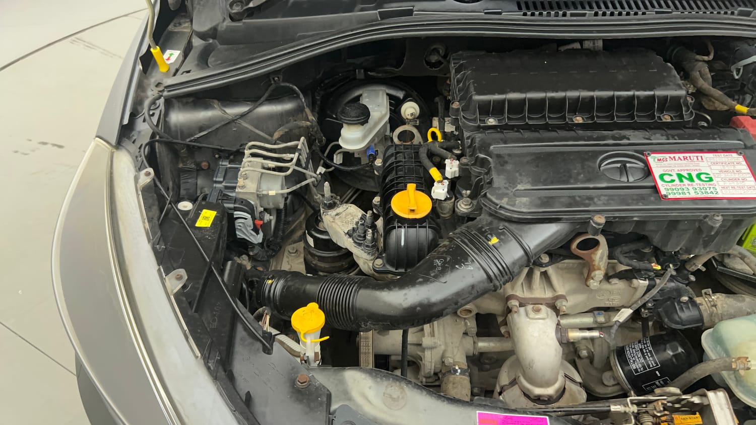 Used 2022 Tata Tiago XT CNG Cng Manual engine ENGINE RIGHT SIDE VIEW