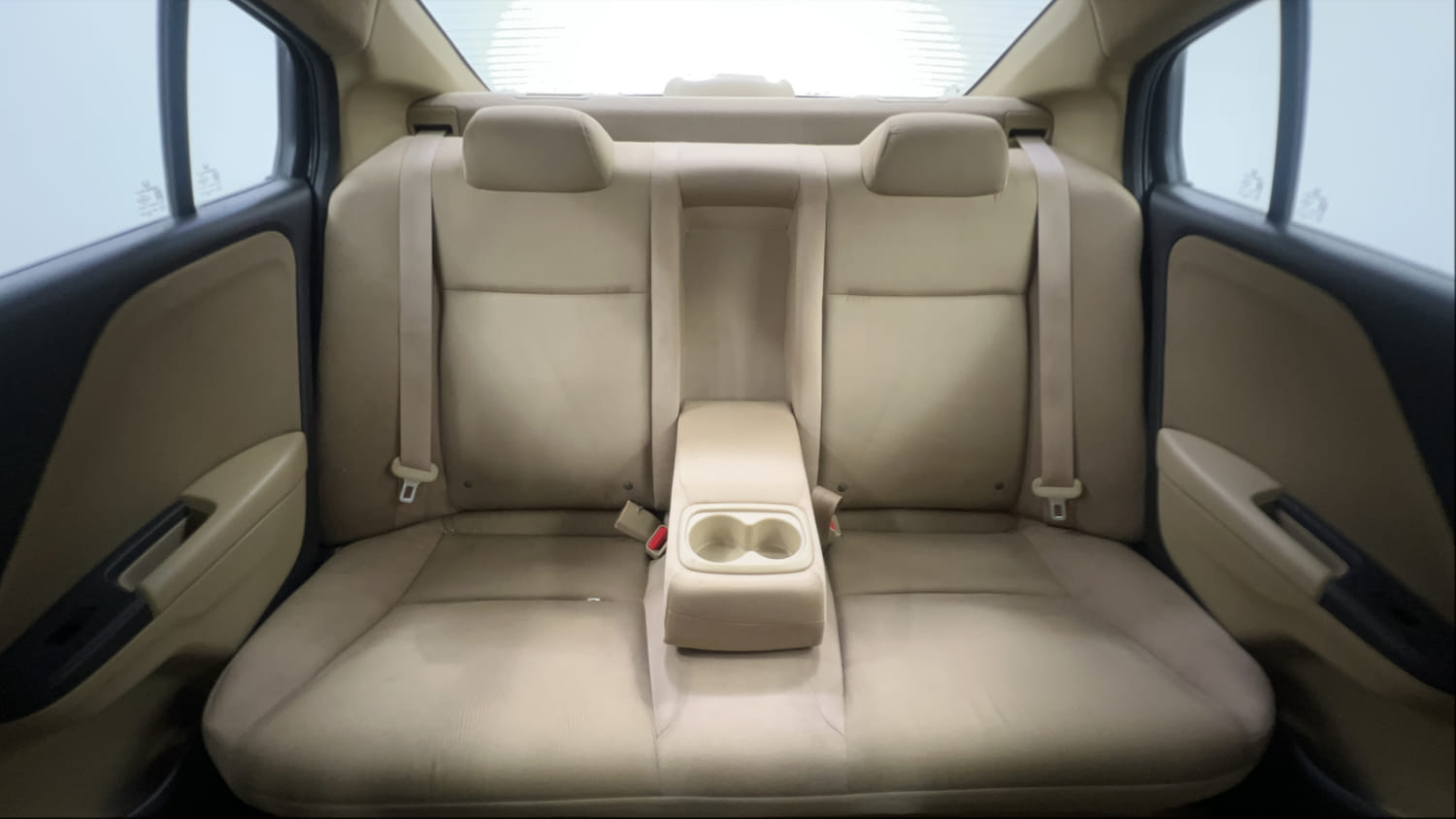 Used 2016 Honda City SV CVT Petrol Automatic interior REAR SEAT CONDITION VIEW