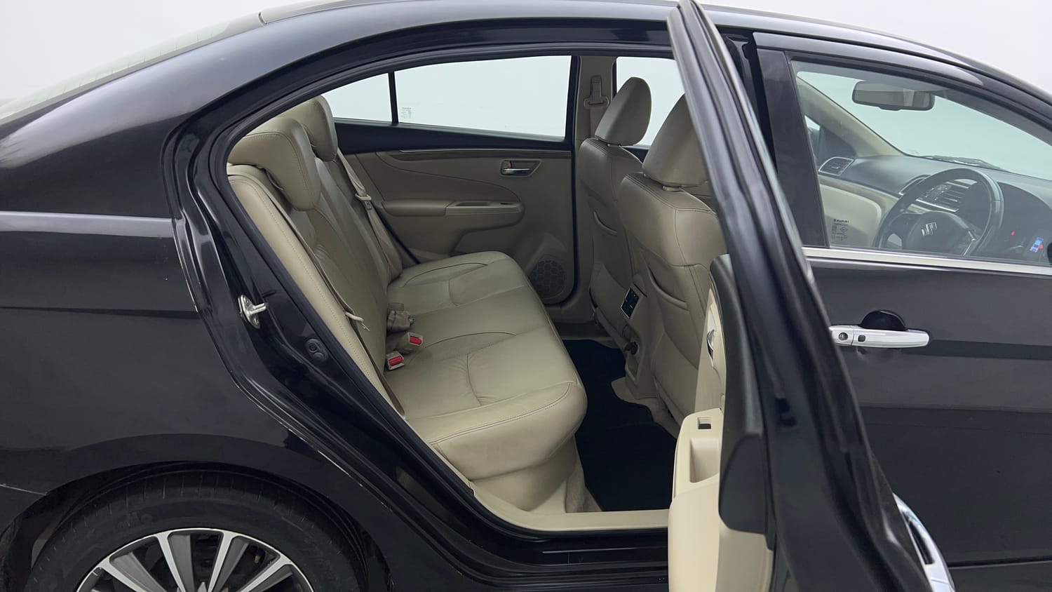 Used 2020 Maruti Suzuki Ciaz Alpha 1.5 AT Petrol Automatic interior RIGHT SIDE REAR DOOR CABIN VIEW