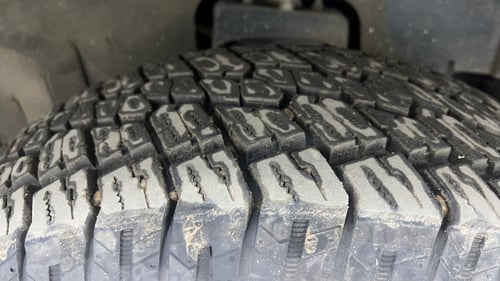 Used 2022 mahindra Thar LX Hard Top Diesel AT 4WD Diesel Automatic tyres RIGHT FRONT TYRE TREAD VIEW