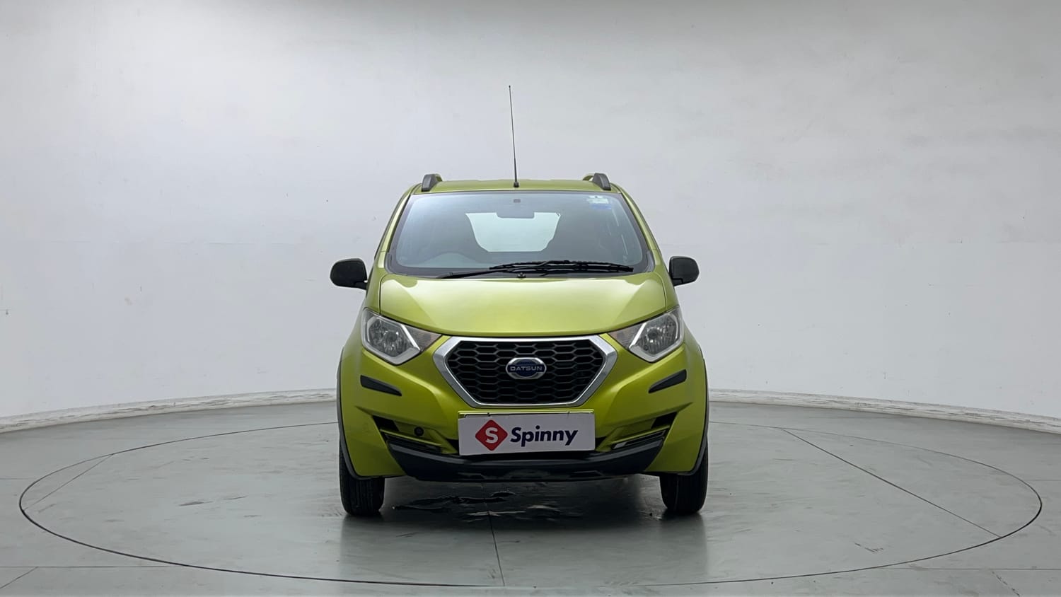 Used 2017 Datsun Redi-GO S Petrol Manual exterior FRONT VIEW