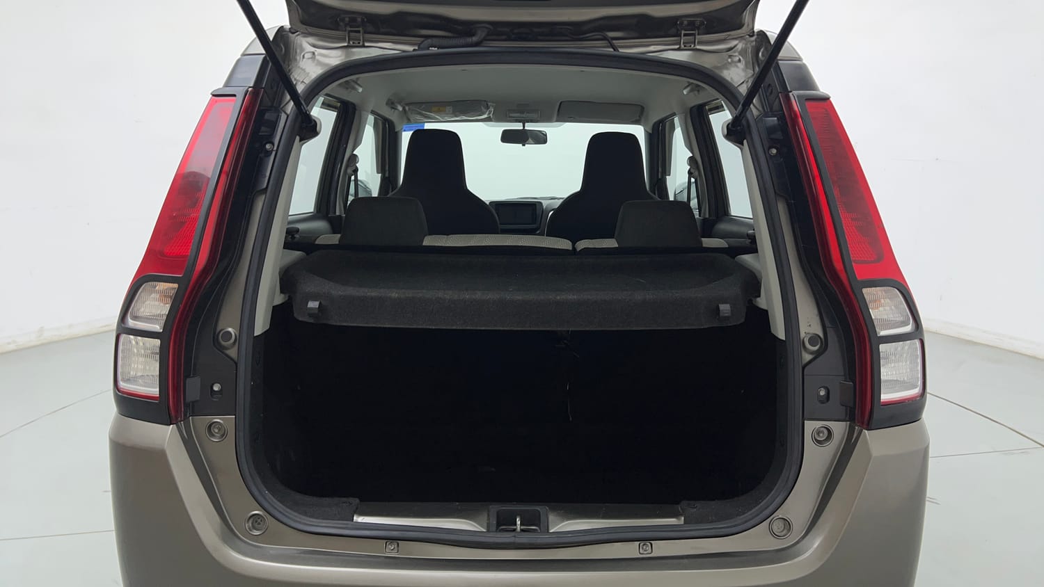 Used 2023 Maruti Suzuki Wagon R ZXI Plus 1.2 AGS Petrol Automatic interior DICKY INSIDE VIEW