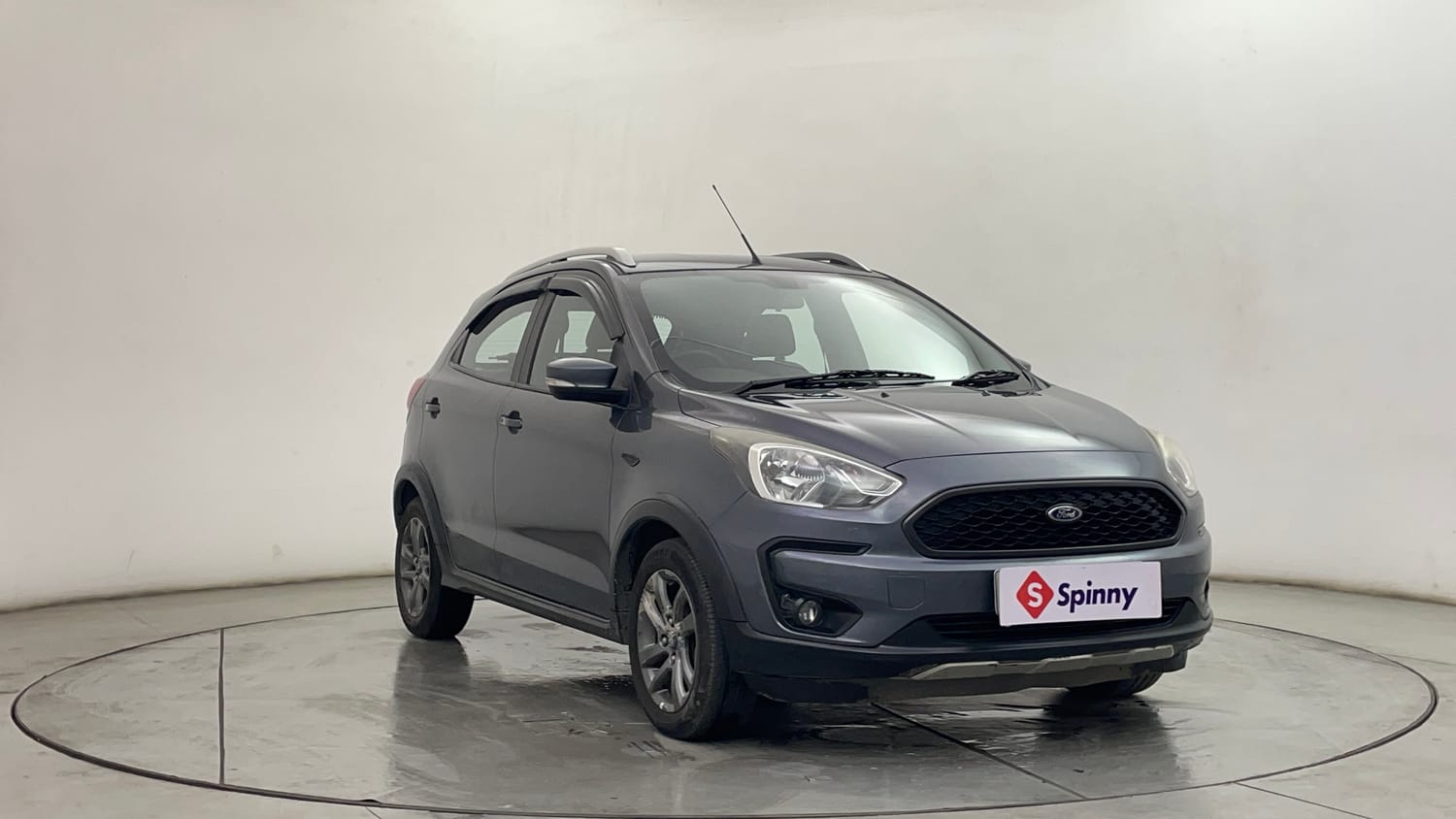 Used 2019 Ford Freestyle Titanium 1.2 Ti-VCT Petrol Manual exterior RIGHT FRONT CORNER VIEW