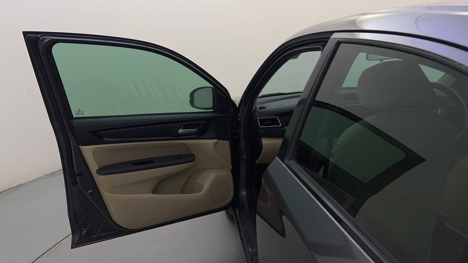 Used 2020 Honda Amaze 1.2 S MT Petrol Petrol Manual interior LEFT FRONT DOOR OPEN VIEW