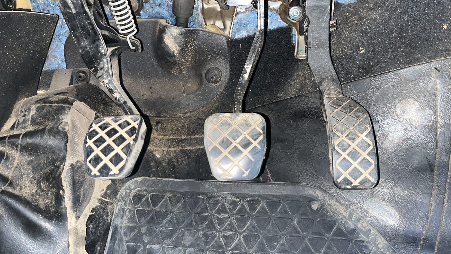 Used 2018 Volkswagen Ameo Comfortline 1.0L (P) Petrol Manual interior PEDALS VIEW
