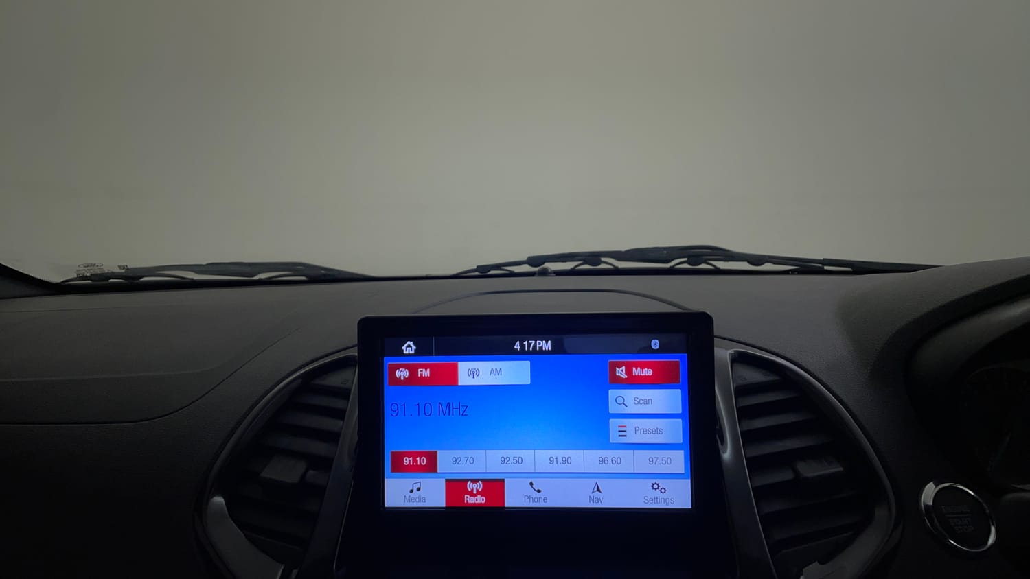 Used 2021 Ford Freestyle Titanium Plus 1.2 Ti-VCT Petrol Manual top_features Touch screen infotainment system
