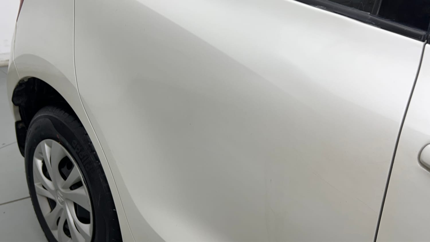 Used 2021 Maruti Suzuki Swift VXi Petrol Manual dents MINOR SCRATCH