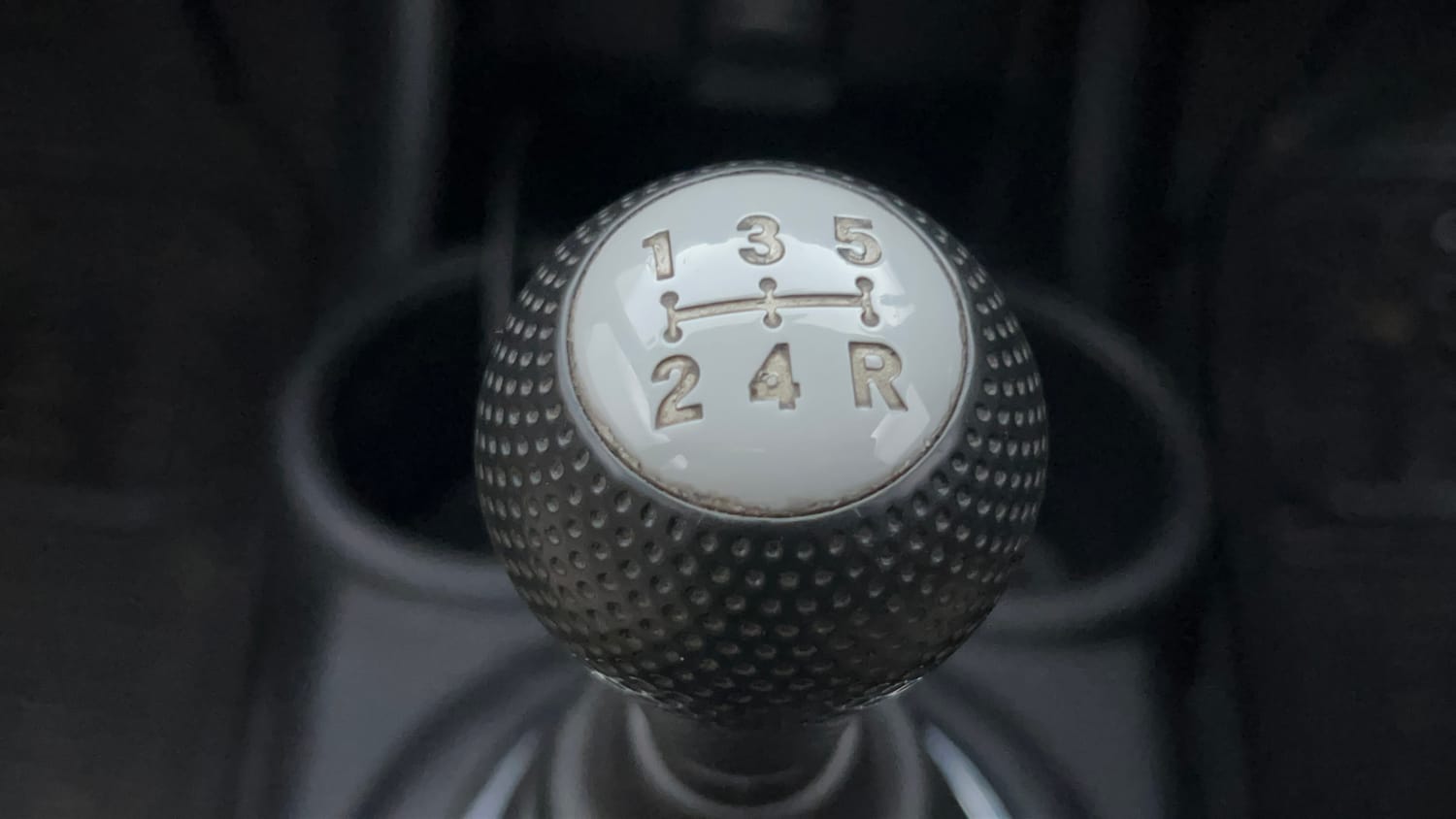 Used 2015 Honda Amaze 1.2 S i-VTEC Petrol Manual interior GEAR  KNOB VIEW