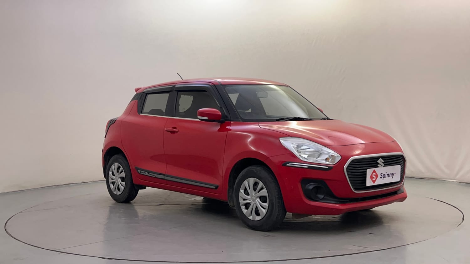 Used 2019 Maruti Suzuki Swift VXi AMT Petrol Automatic exterior RIGHT FRONT CORNER VIEW