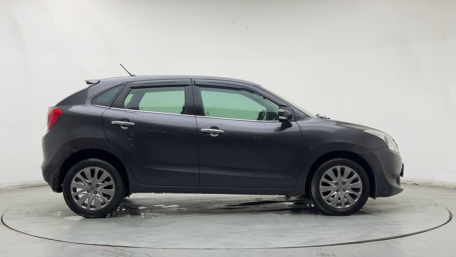 Used 2018 Maruti Suzuki Baleno Zeta 1.2 AT Petrol Automatic exterior RIGHT SIDE VIEW