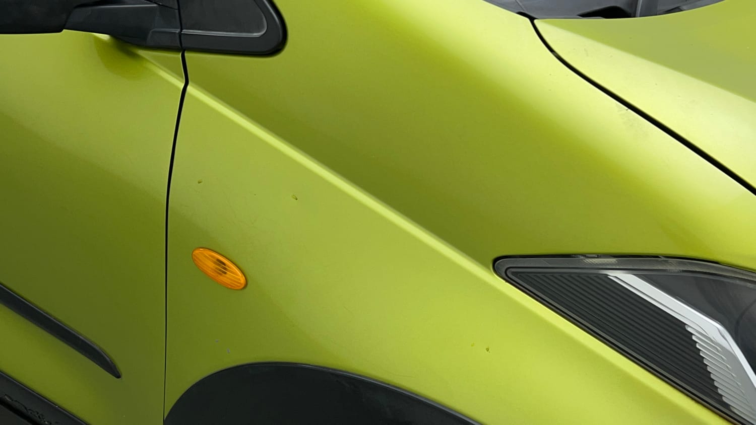 Used 2017 Datsun Redi-GO S Petrol Manual dents MINOR DENT