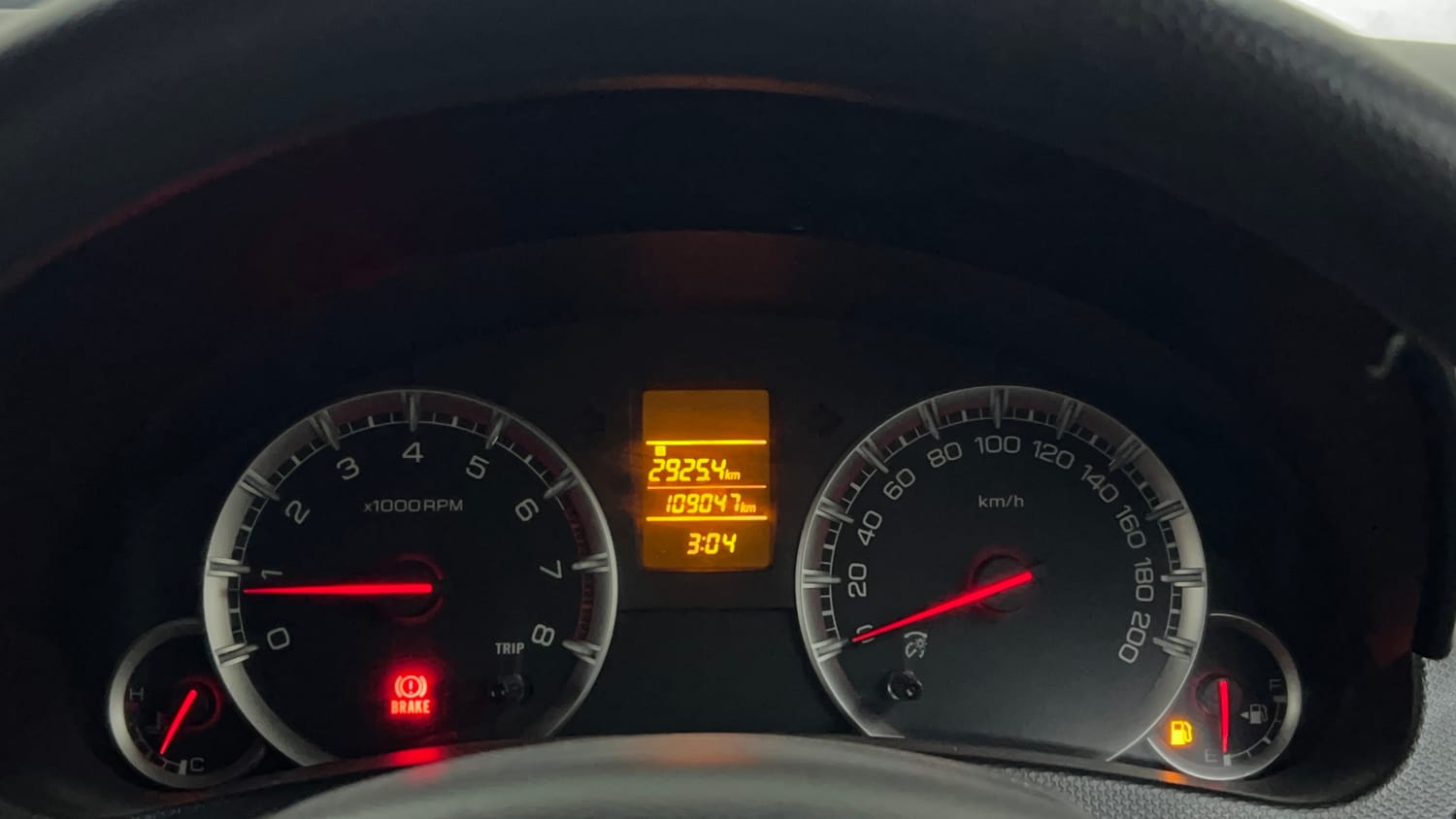 Used 2015 Maruti Suzuki Swift VXi Petrol Manual interior CLUSTERMETER VIEW