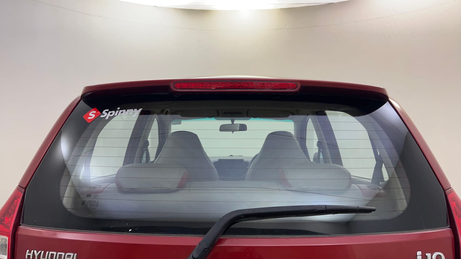 Used 2012 Hyundai i10 Sportz 1.2 Kappa2 Petrol Manual top_features Rear defogger