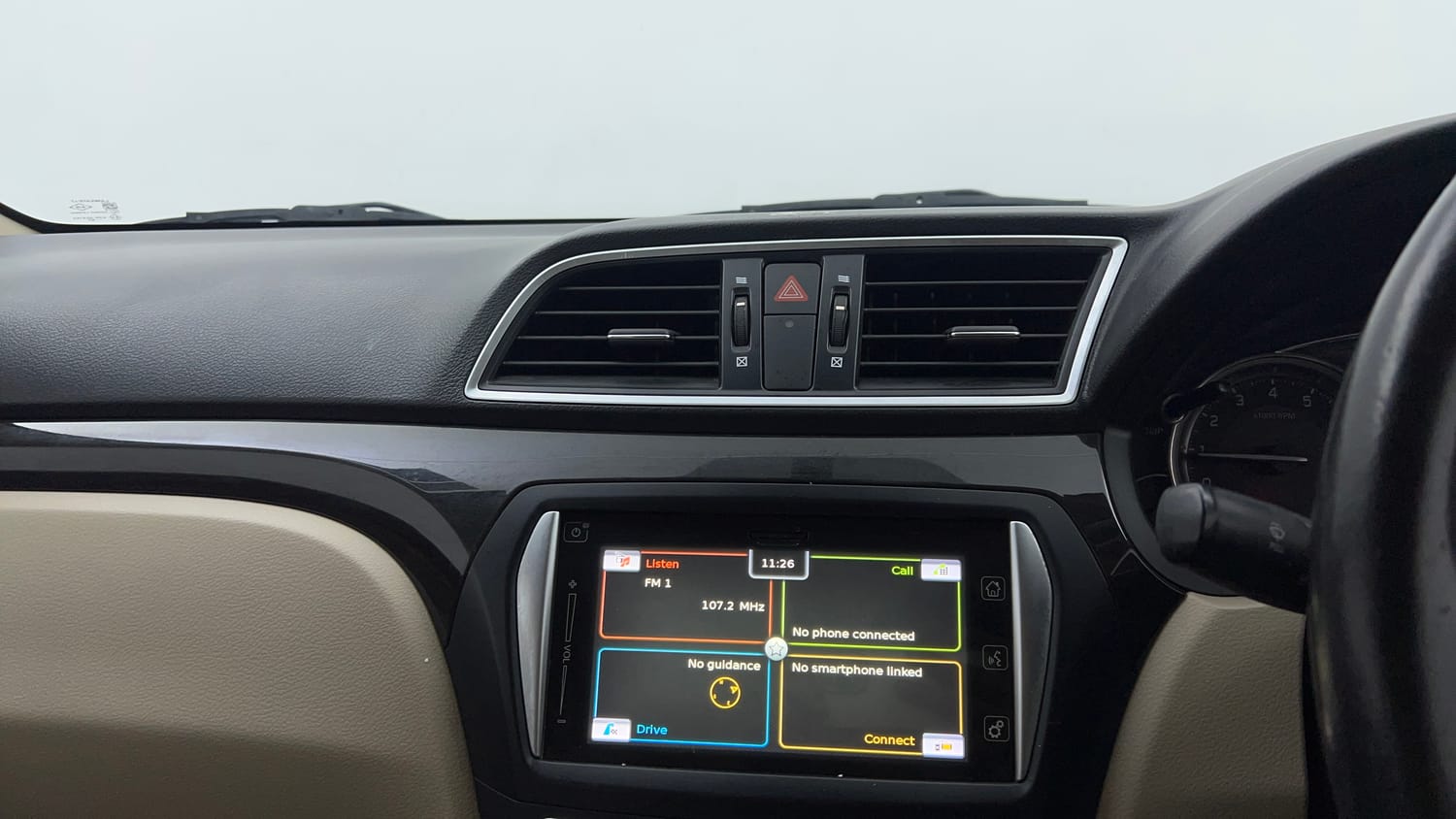 Used 2015 Maruti Suzuki Ciaz ZXI+ Petrol Manual interior MUSIC SYSTEM & AC CONTROL VIEW