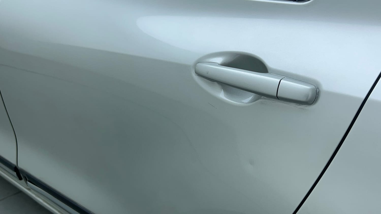 Used 2018 Maruti Suzuki Dzire VXi Petrol Manual dents MINOR DENT