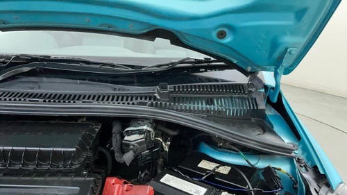 Used 2025 Tata Tiago XZA Petrol Automatic engine ENGINE LEFT SIDE HINGE & APRON VIEW