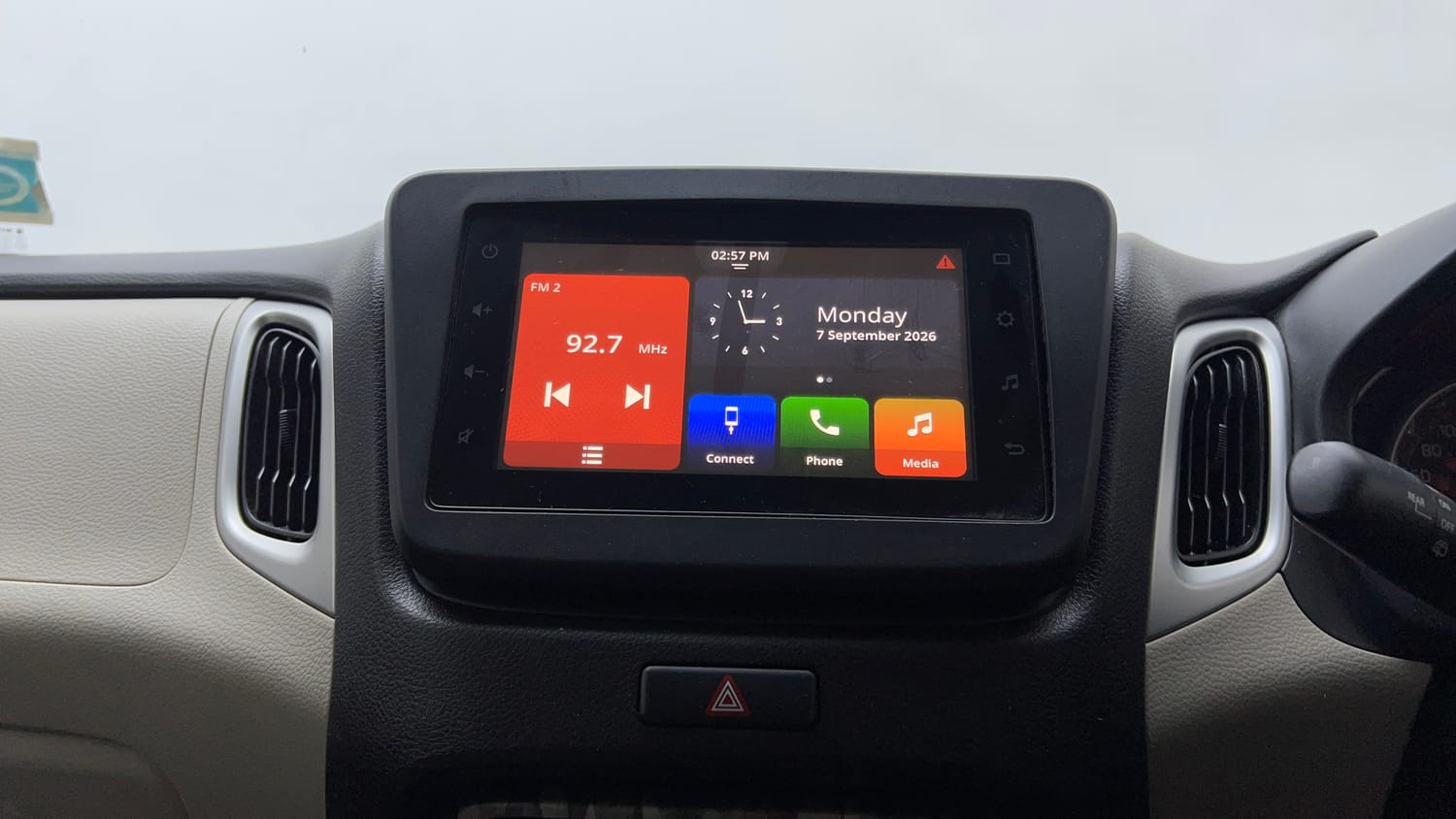 Used 2023 Maruti Suzuki Wagon R ZXI Plus 1.2 AGS Petrol Automatic top_features Touch screen infotainment system