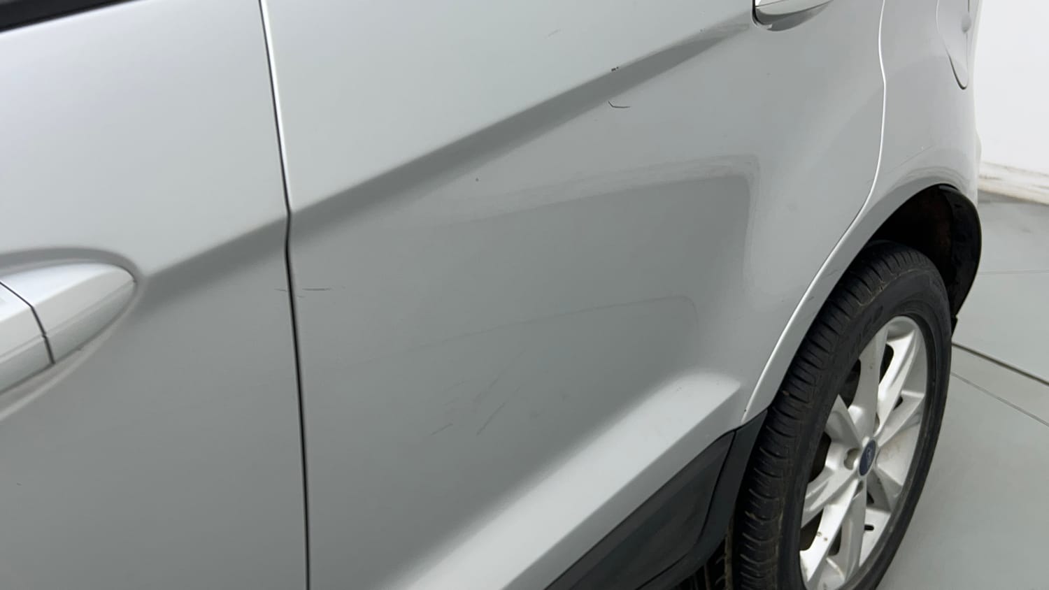Used 2019 Ford EcoSport Titanium 1.5L TDCi Diesel Manual dents MINOR SCRATCH