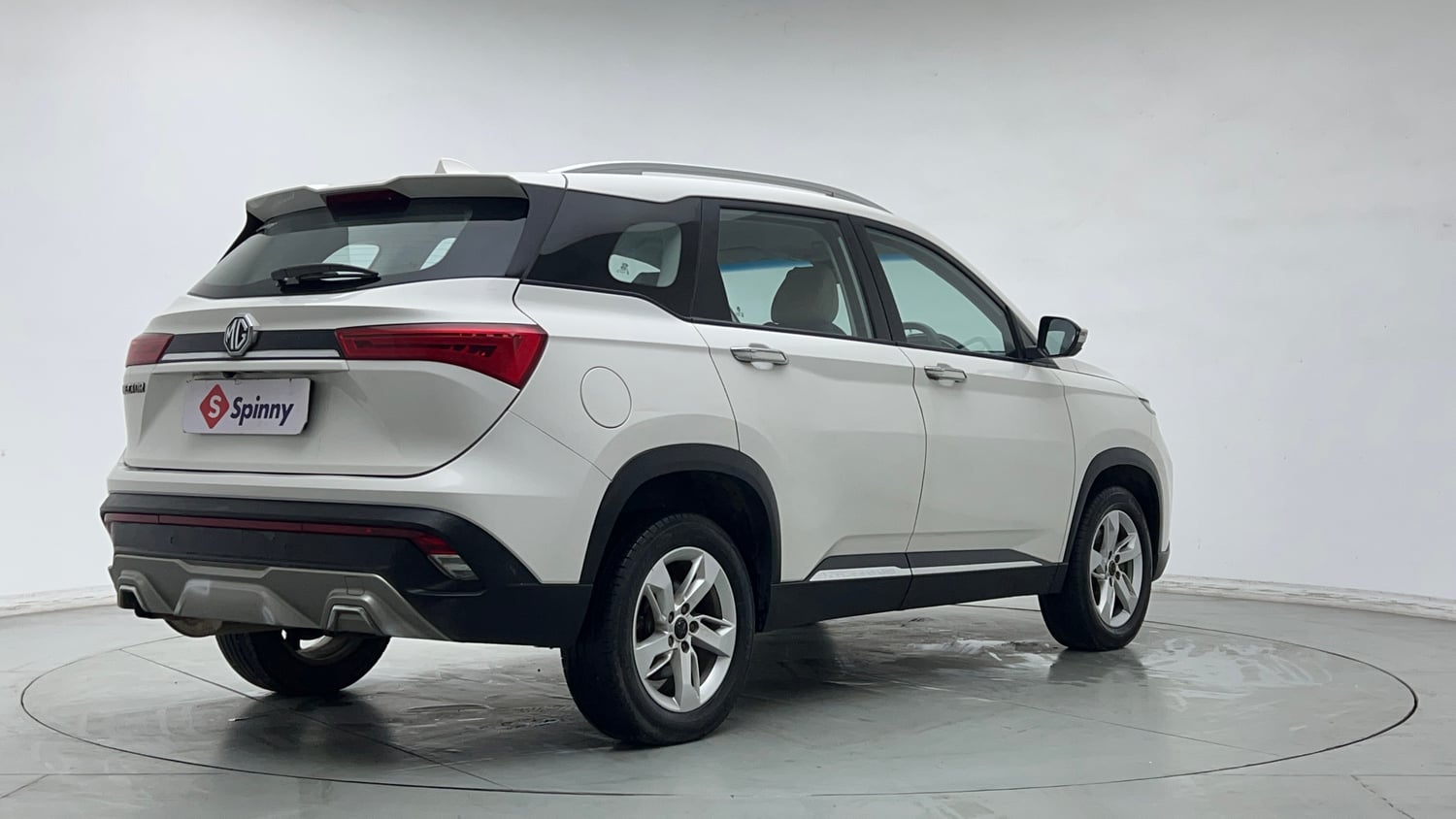 Used 2021 MG Motors Hector Super 1.5 Petrol Turbo MT Petrol Manual exterior RIGHT REAR CORNER VIEW