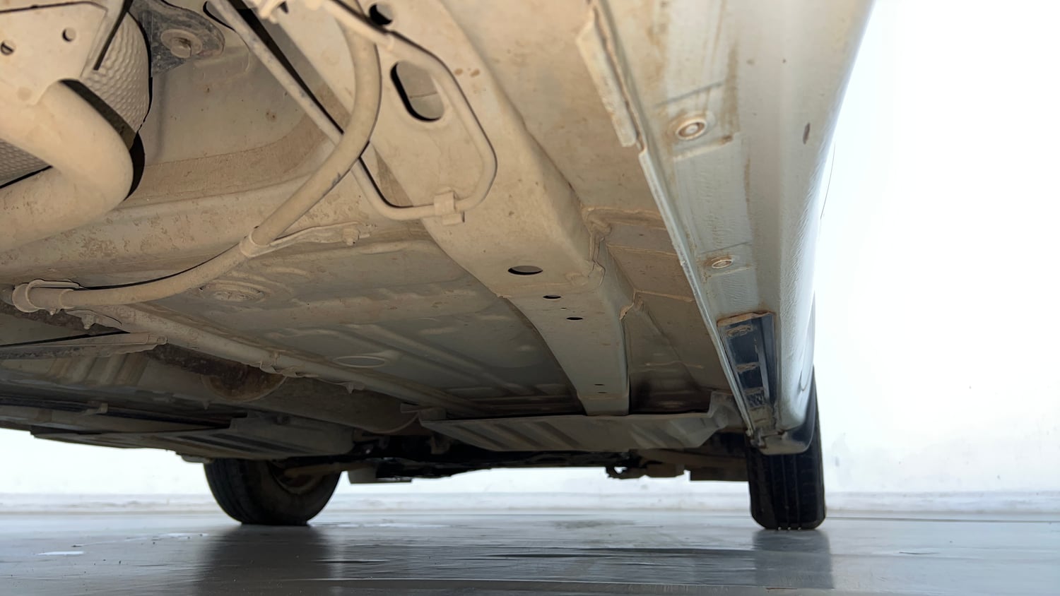 Used 2021 Maruti Suzuki Swift VXi Petrol Manual extra REAR RIGHT UNDERBODY VIEW