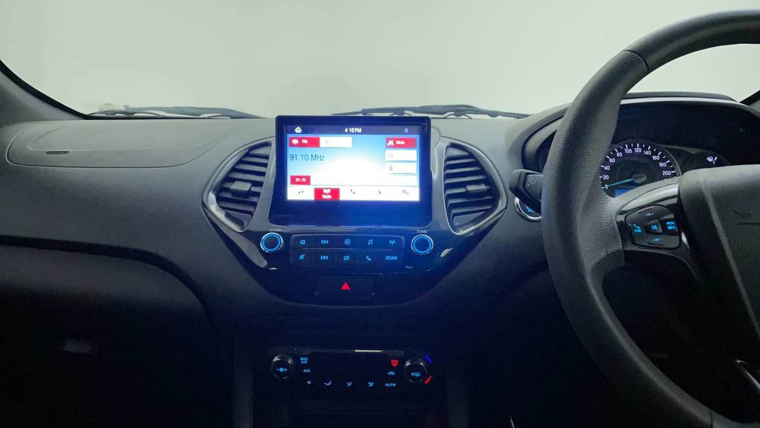 Used 2021 Ford Freestyle Titanium Plus 1.2 Ti-VCT Petrol Manual interior MUSIC SYSTEM & AC CONTROL VIEW