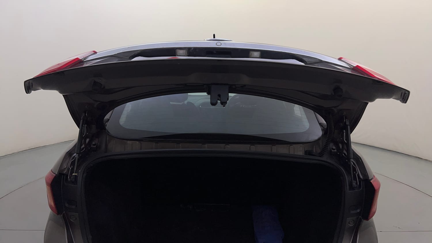 Used 2018 Tata Tigor Revotron XZA Petrol Automatic interior DICKY DOOR OPEN VIEW