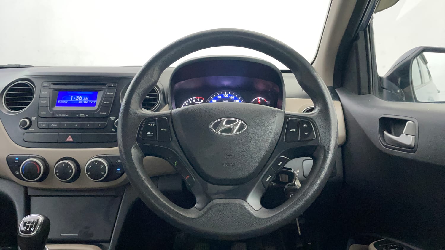 Used 2016 Hyundai Xcent SX 1.2 Petrol Manual interior STEERING VIEW