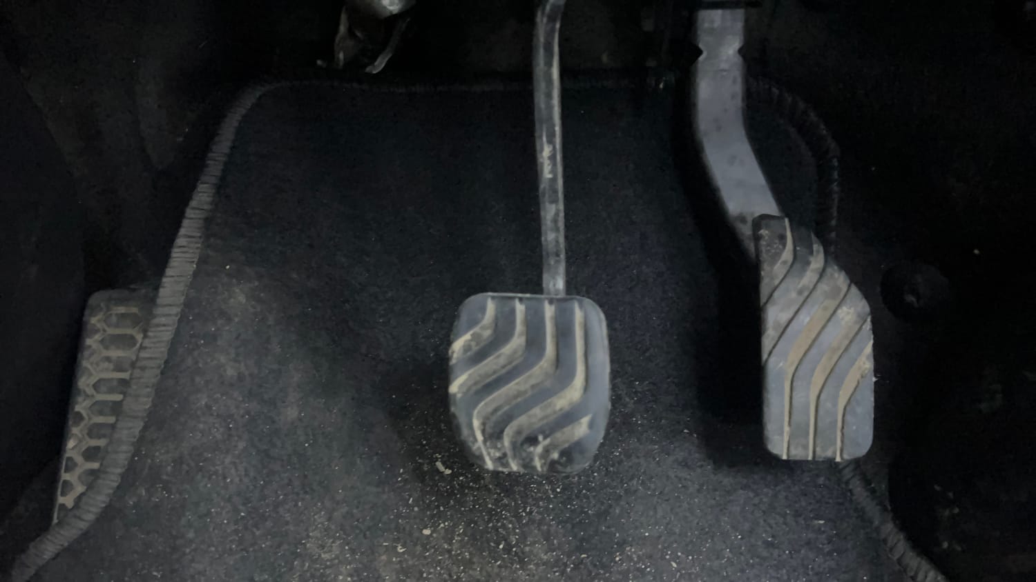Used 2021 Nissan Magnite XV Premium Turbo CVT Petrol Automatic interior PEDALS VIEW