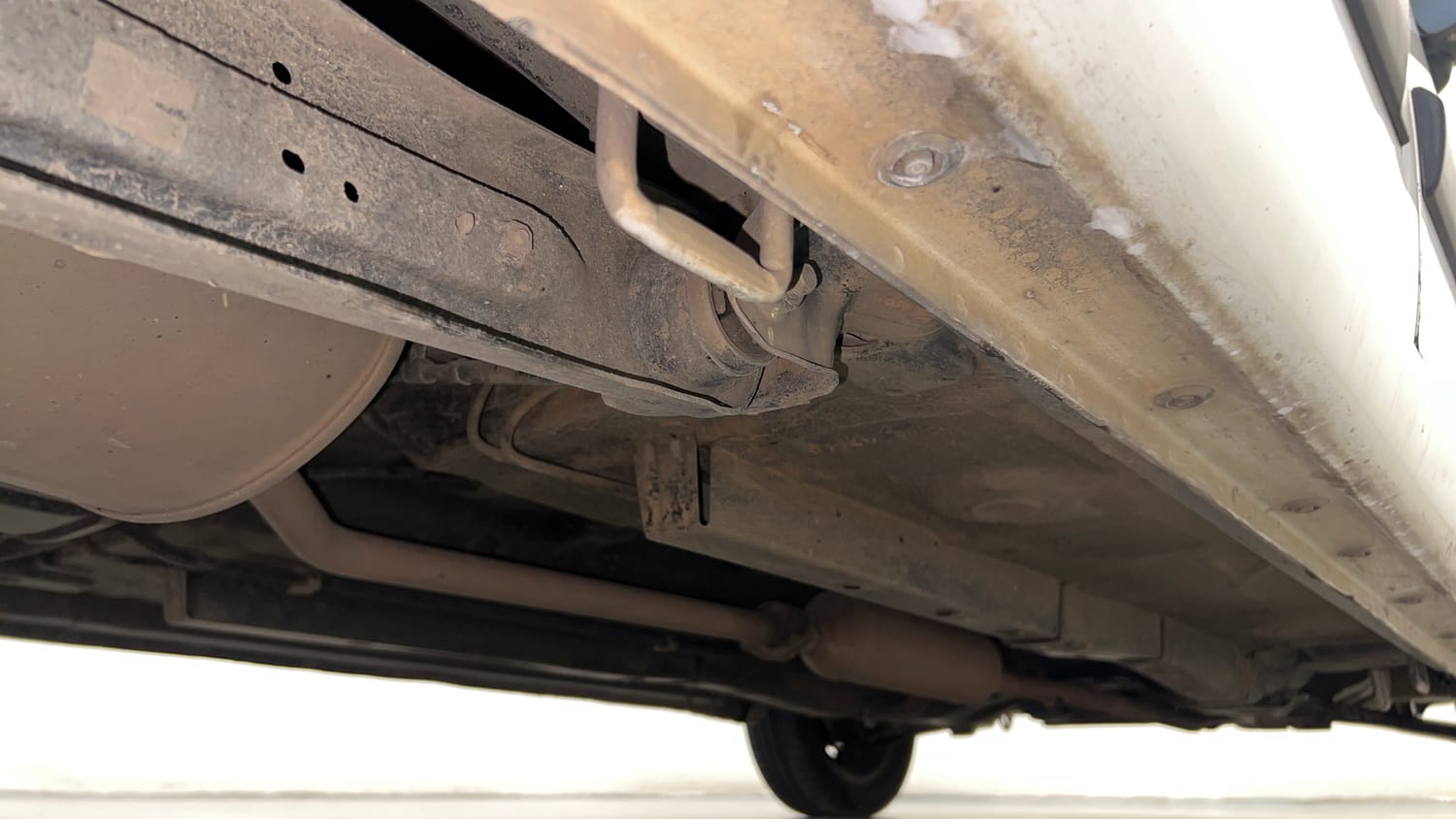 Used 2016 Maruti Suzuki Wagon R 1.0 VXI AMT Petrol Automatic extra REAR RIGHT UNDERBODY VIEW