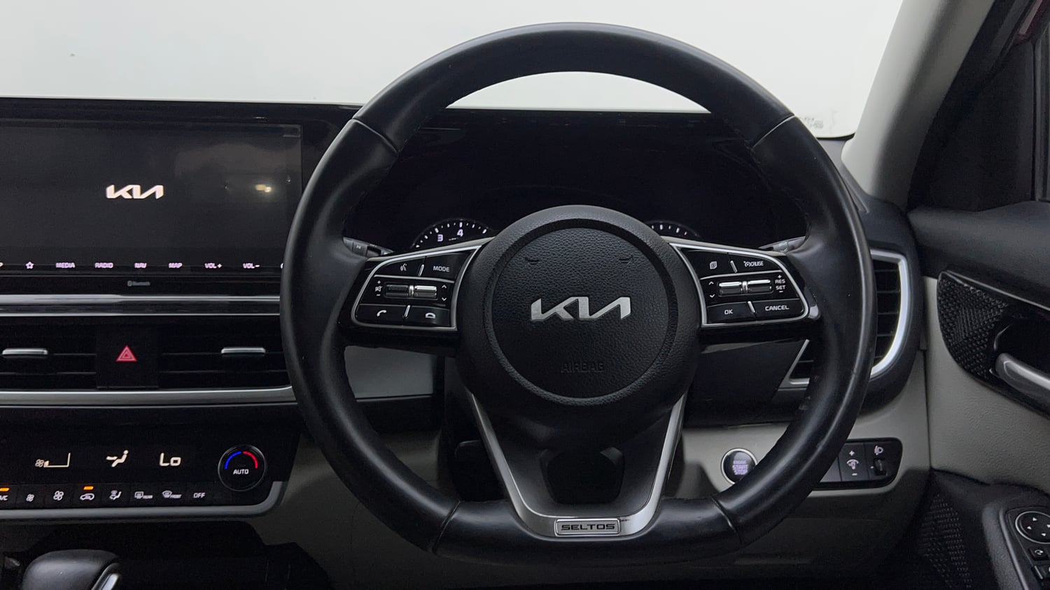 Used 2022 kia Seltos HTX 1.5 IVT Petrol Automatic interior STEERING VIEW