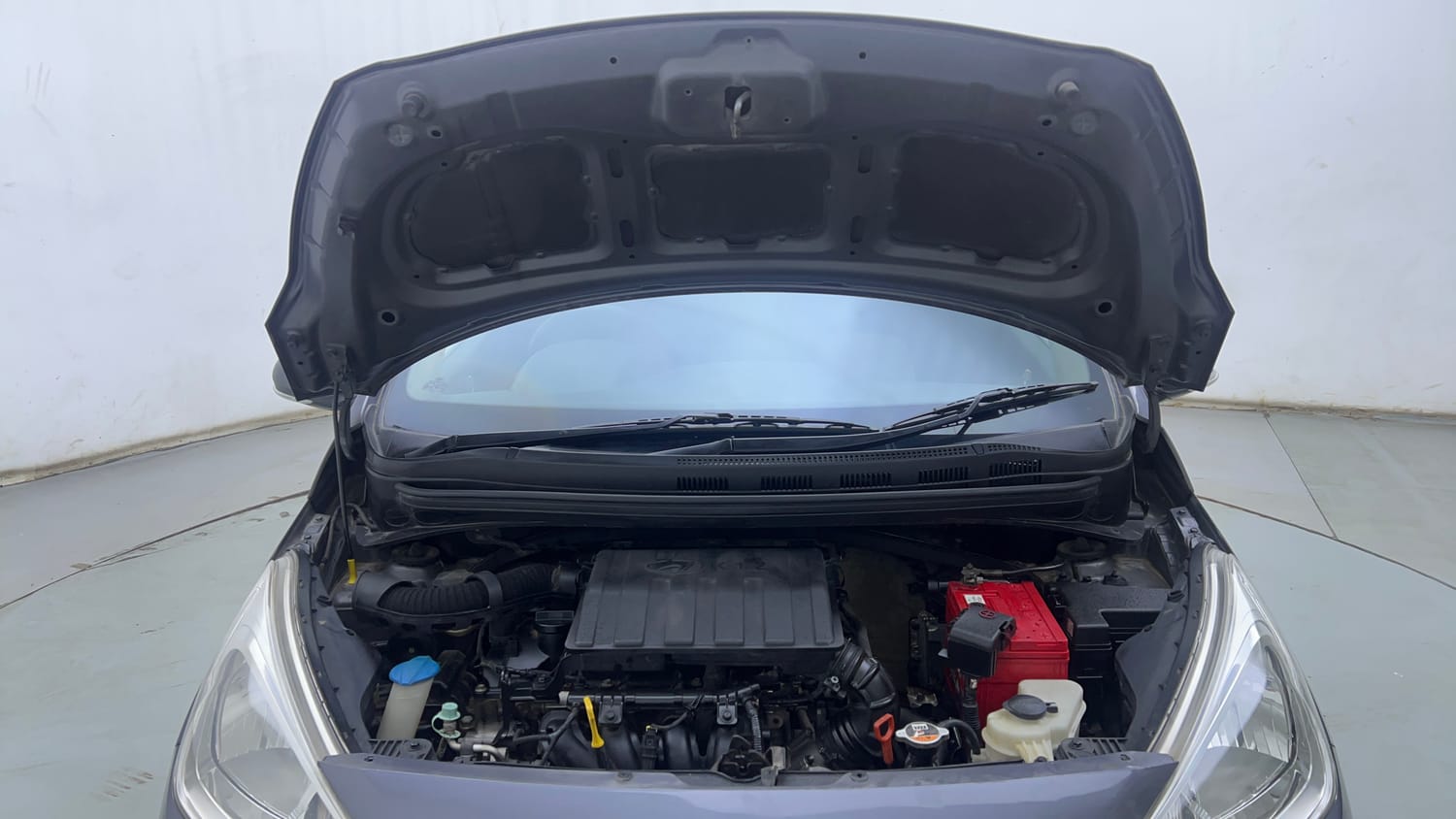 Used 2014 Hyundai Grand i10 Asta AT 1.2 Kappa VTVT Petrol Automatic engine ENGINE & BONNET OPEN FRONT VIEW