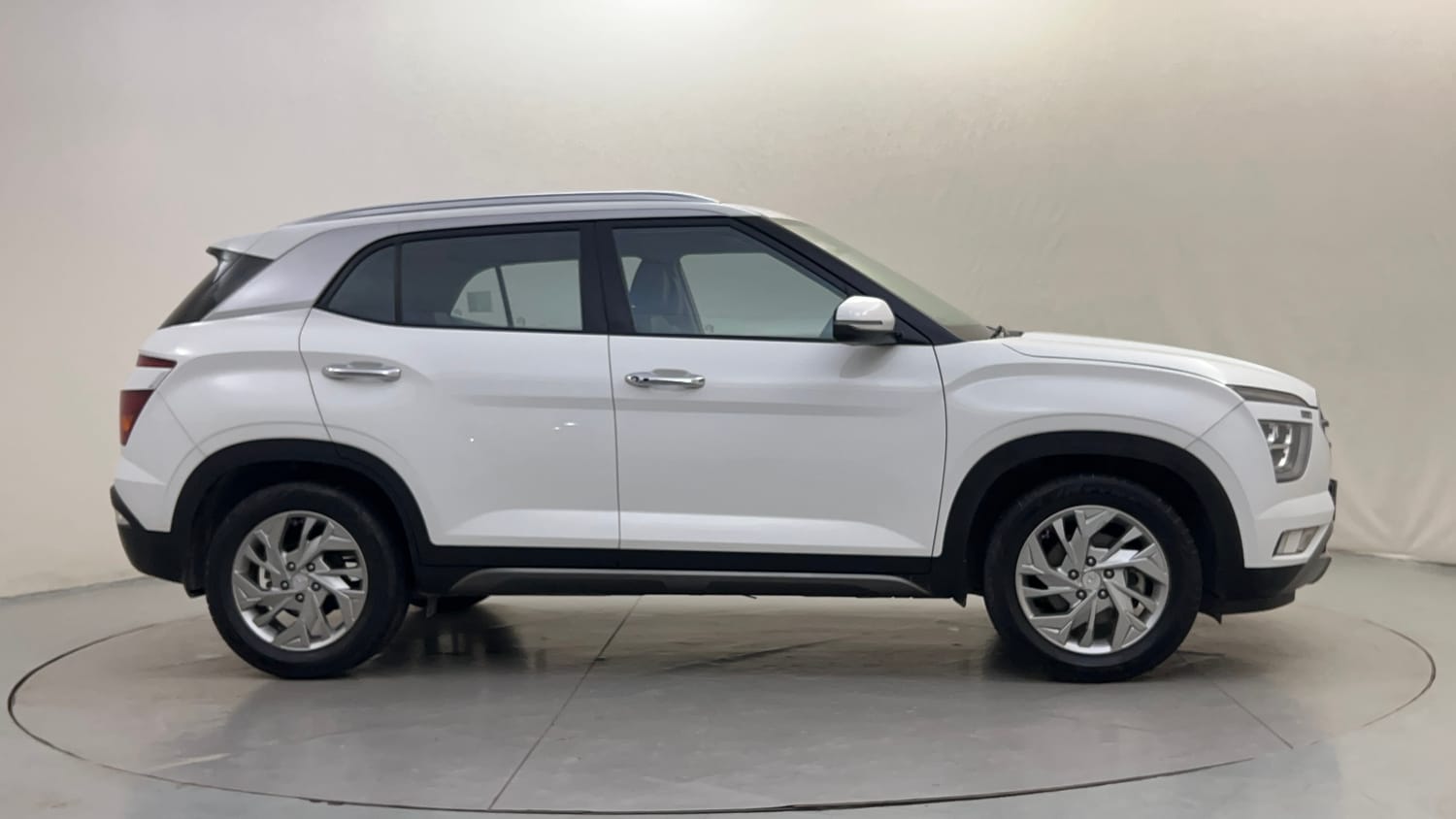 Used 2020 Hyundai Creta SX 1.5 Petrol Petrol Manual exterior RIGHT SIDE VIEW