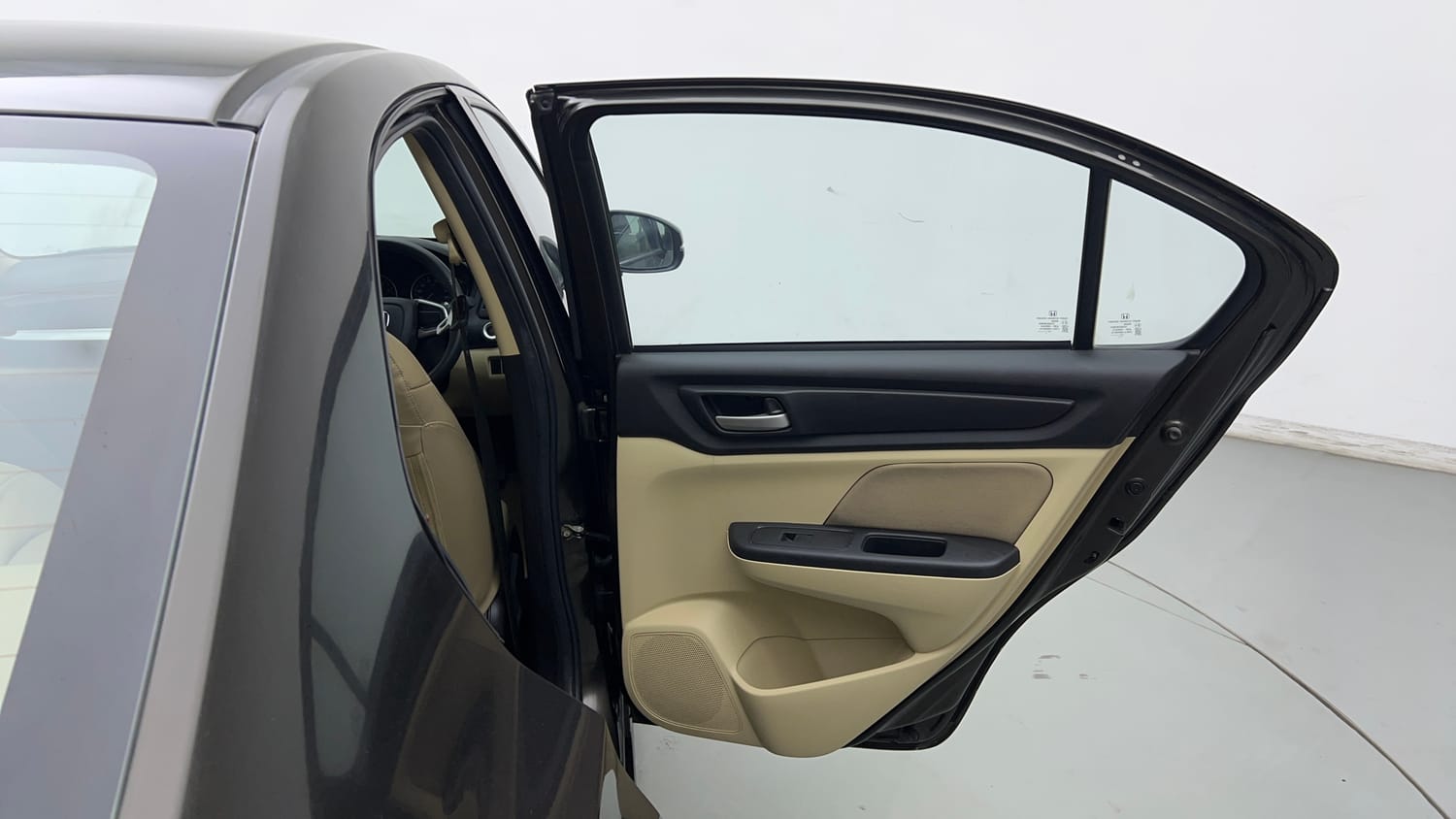 Used 2022 Honda Amaze VX CVT 1.2 Petrol Petrol Automatic interior RIGHT REAR DOOR OPEN VIEW