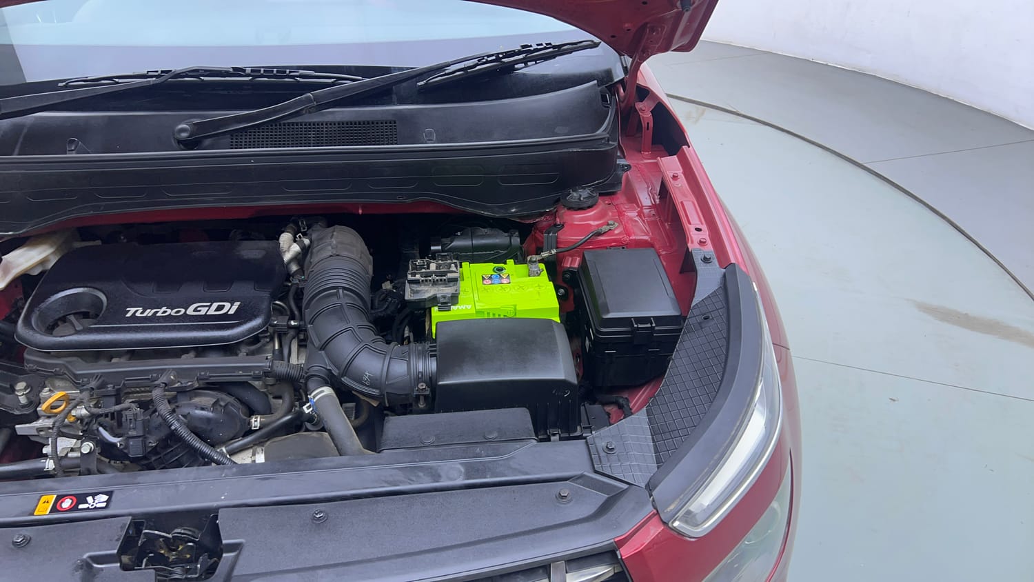 Used 2019 Hyundai Venue SX Plus 1.0 Turbo DCT Dual Tone Petrol Automatic engine ENGINE LEFT SIDE VIEW