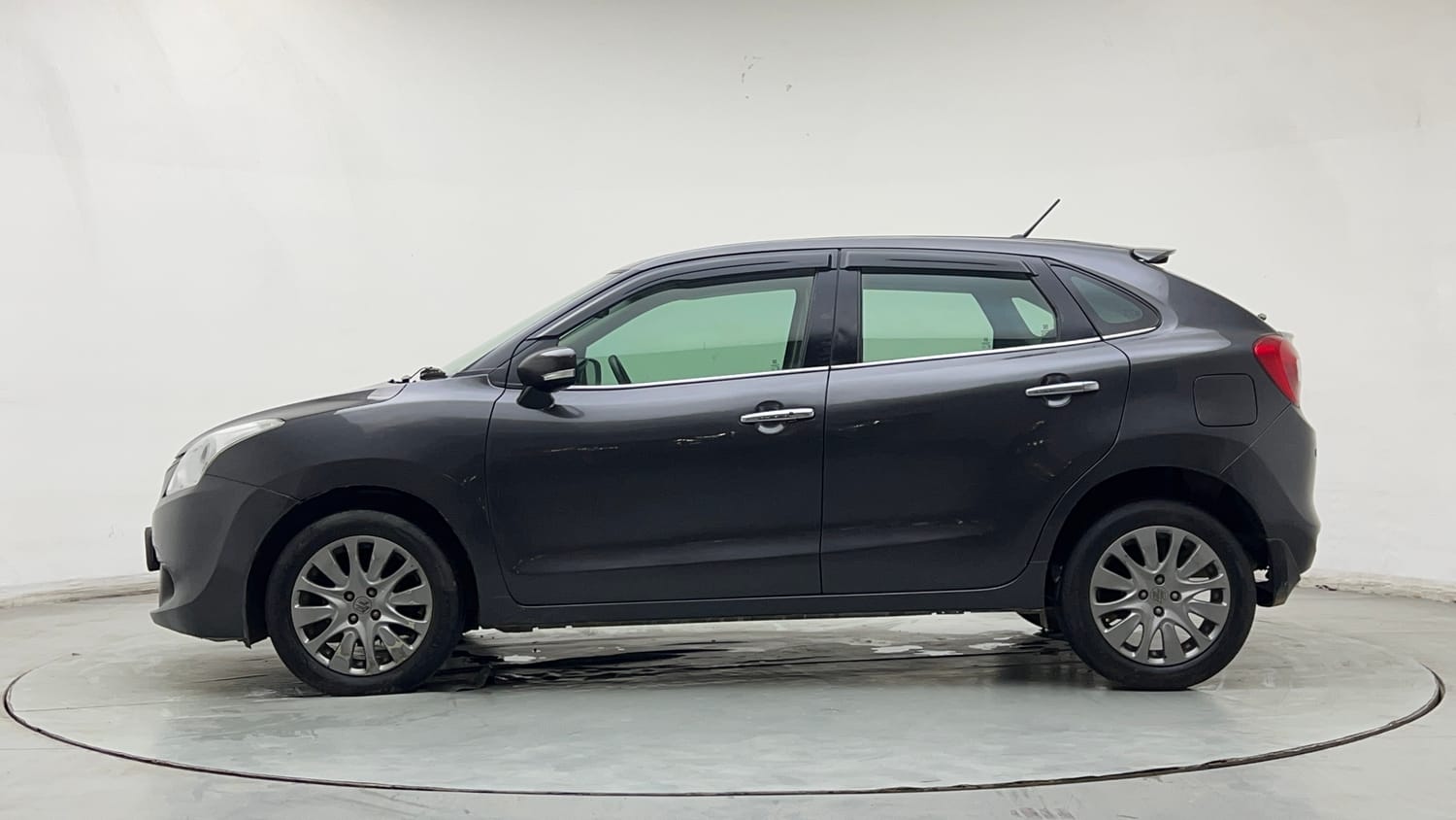Used 2018 Maruti Suzuki Baleno Zeta 1.2 AT Petrol Automatic exterior LEFT SIDE VIEW