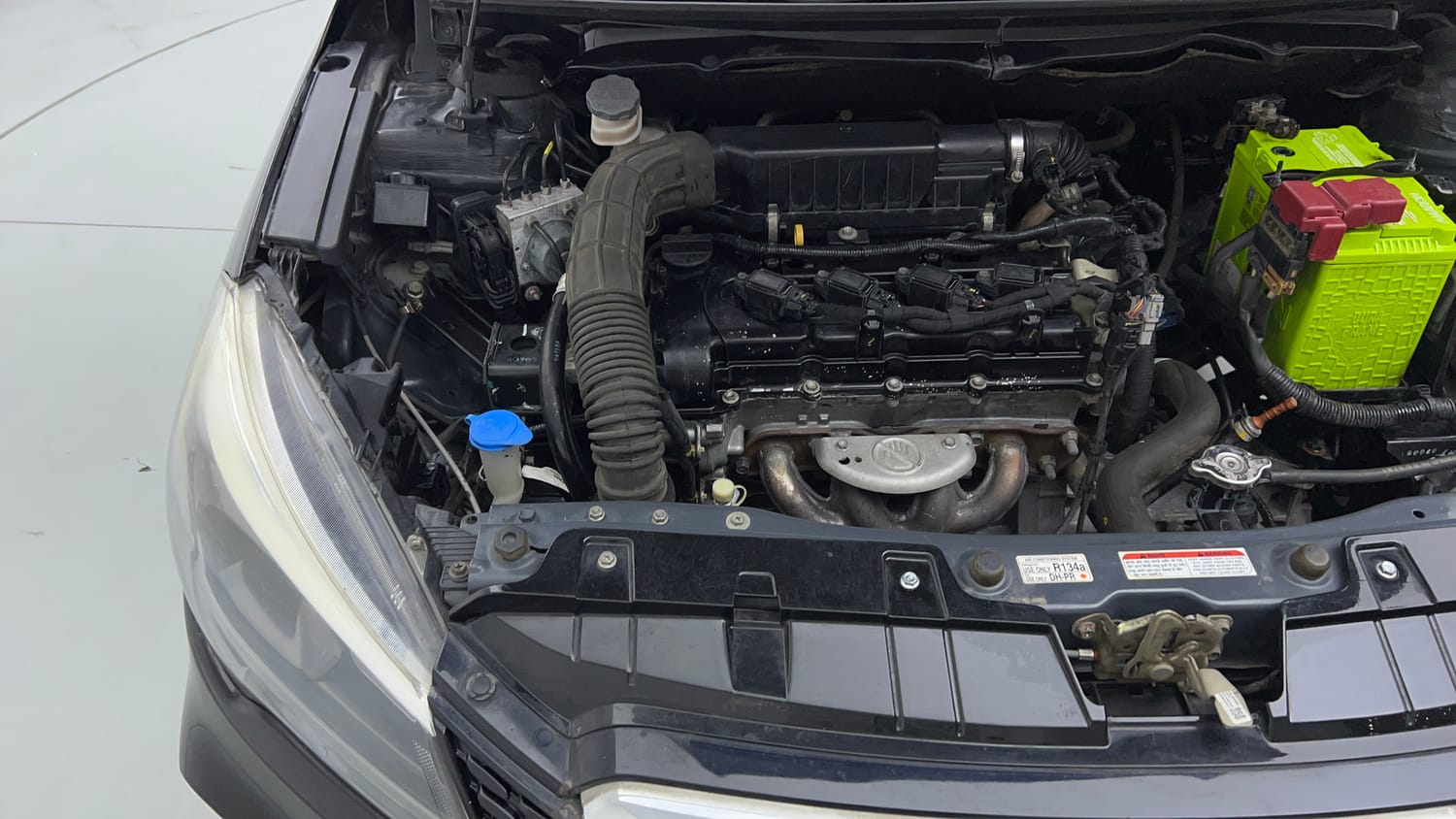 Used 2020 Maruti Suzuki Ciaz Alpha 1.5 AT Petrol Automatic engine ENGINE RIGHT SIDE VIEW
