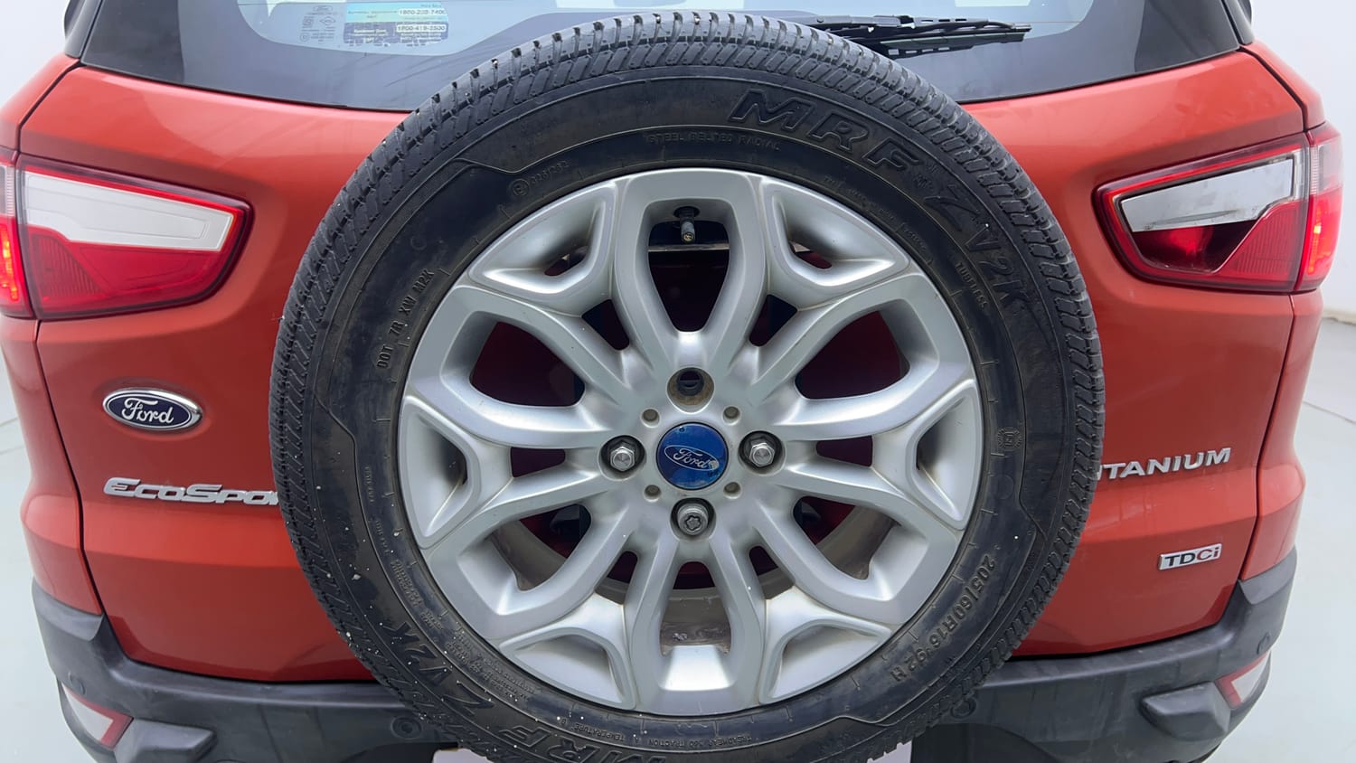 Used 2017 Ford EcoSport Titanium 1.5L TDCi Diesel Manual tyres SPARE TYRE VIEW