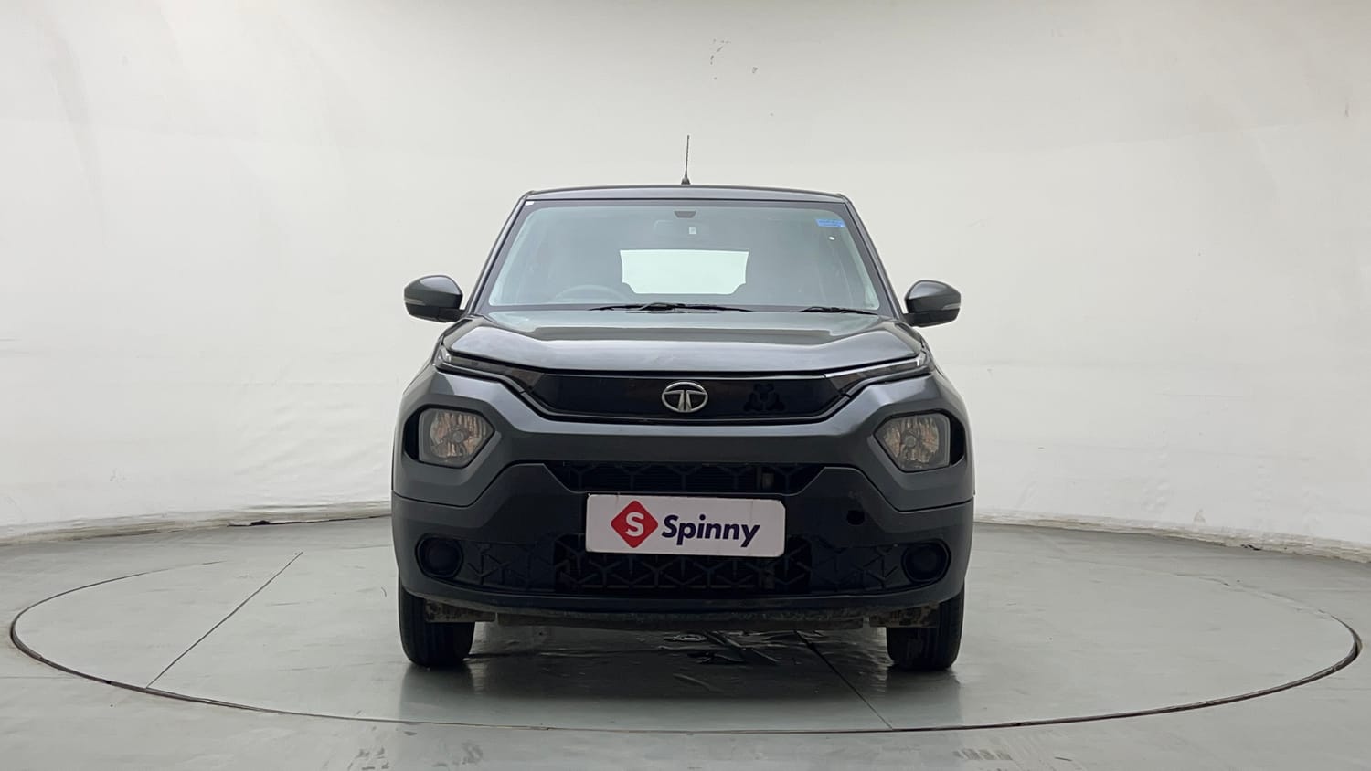 Used 2022 Tata Punch Adventure MT Petrol Manual exterior FRONT VIEW