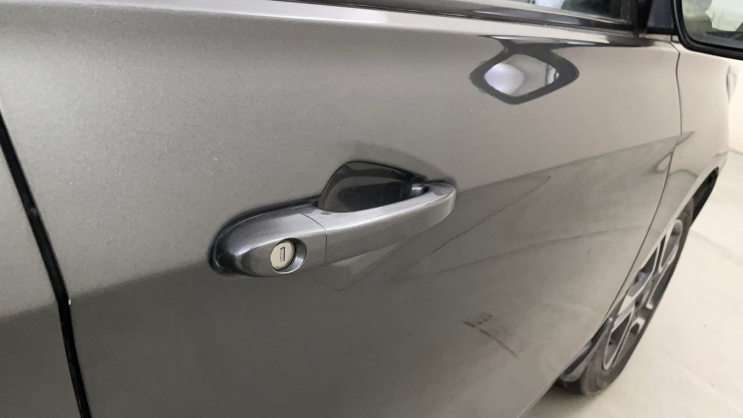 Used 2021 Tata Tiago XZ Plus Petrol Manual dents MINOR SCRATCH