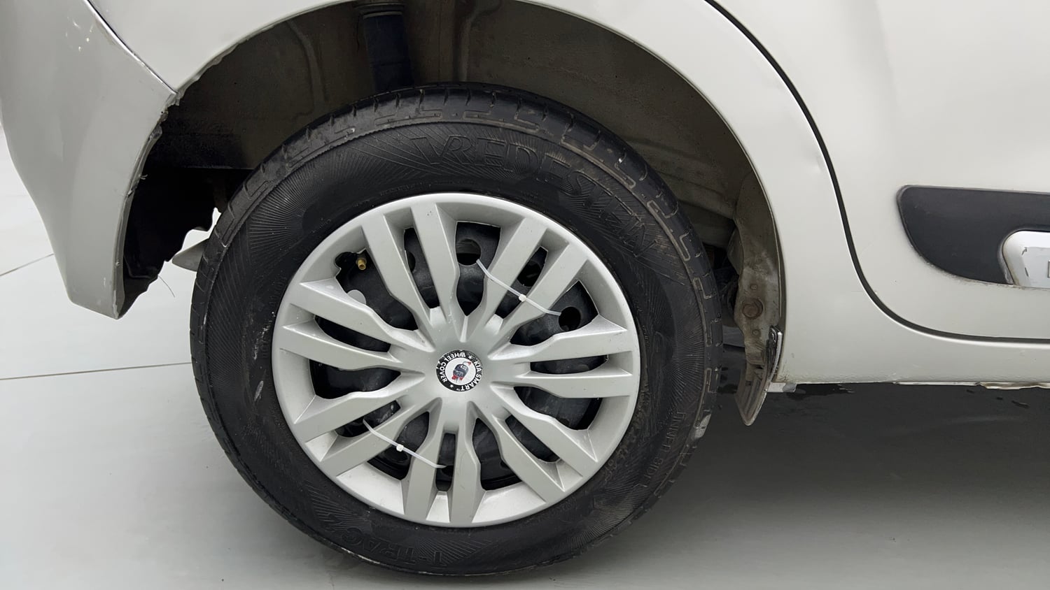 Used 2021 Maruti Suzuki Wagon R LXi 1.0 CNG Cng Manual tyres RIGHT REAR TYRE RIM VIEW