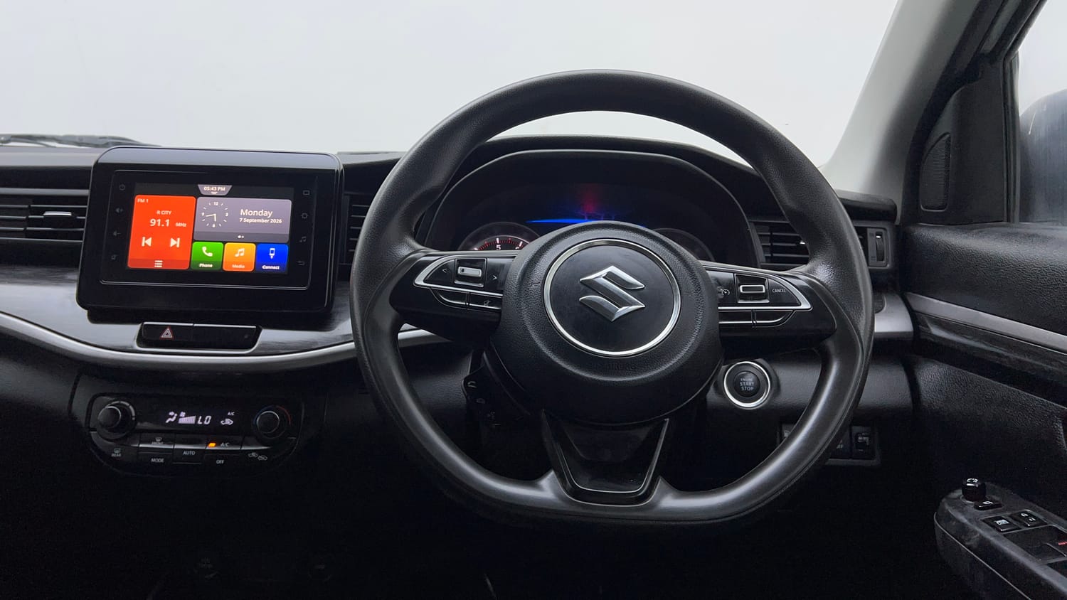 Used 2023 Maruti Suzuki XL6 Zeta MT CNG Cng Manual interior STEERING VIEW