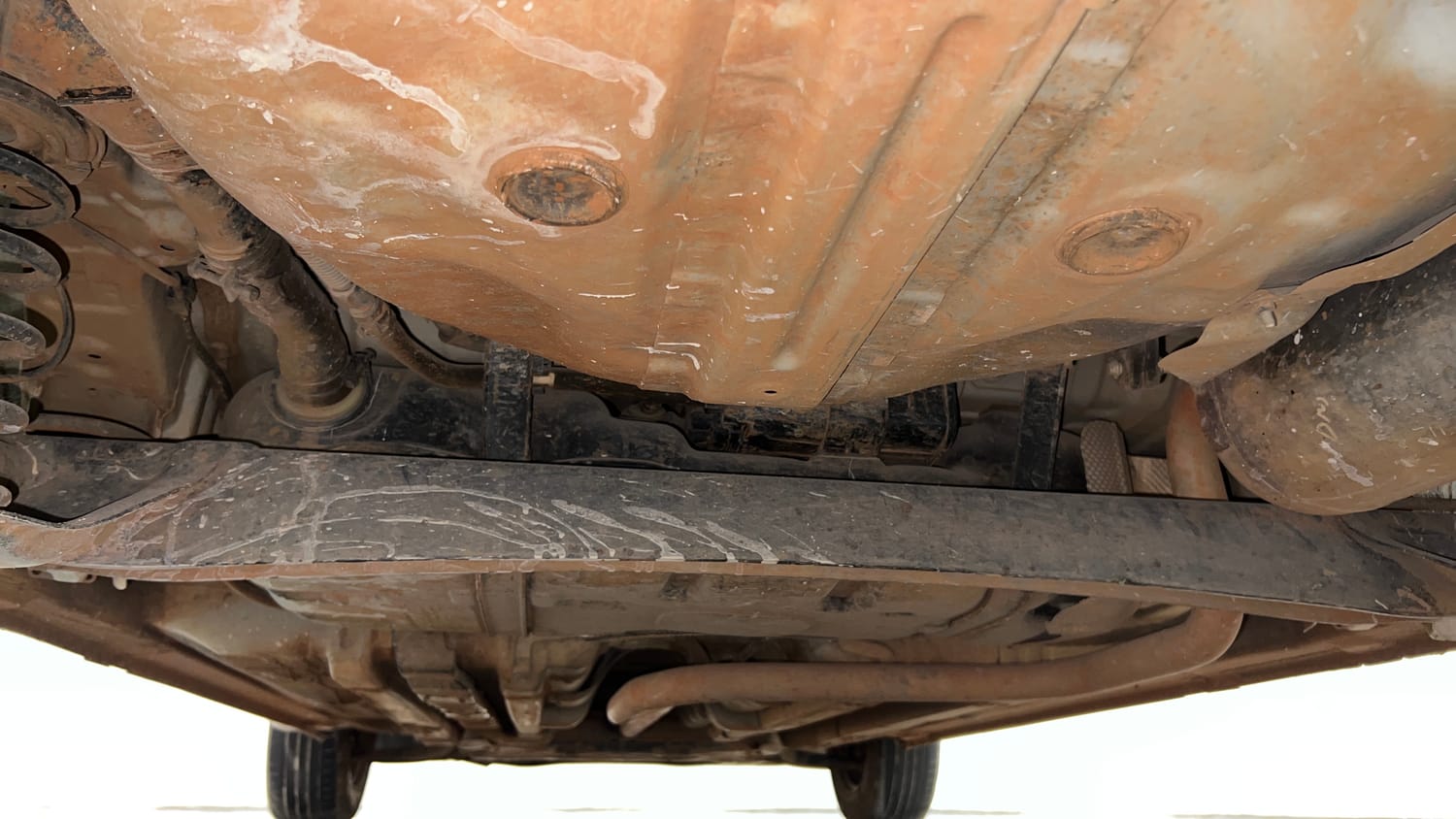 Used 2018 Hyundai Elite i20 Sportz 1.2 Petrol Manual extra REAR UNDERBODY VIEW (TAKEN FROM REAR)