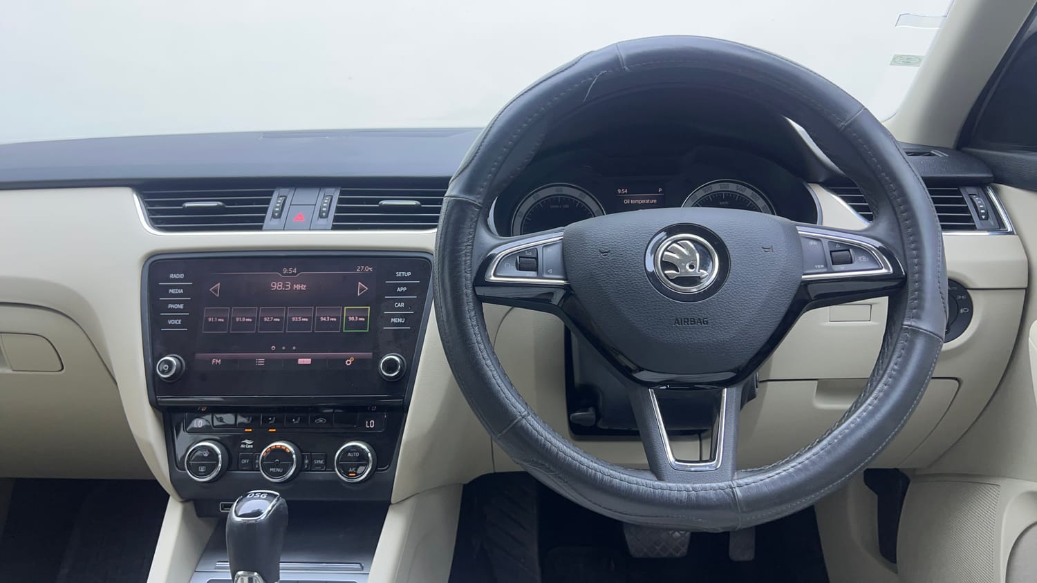 Used 2019 Skoda Octavia 1.8 TSI Style AT Petrol Automatic interior STEERING VIEW