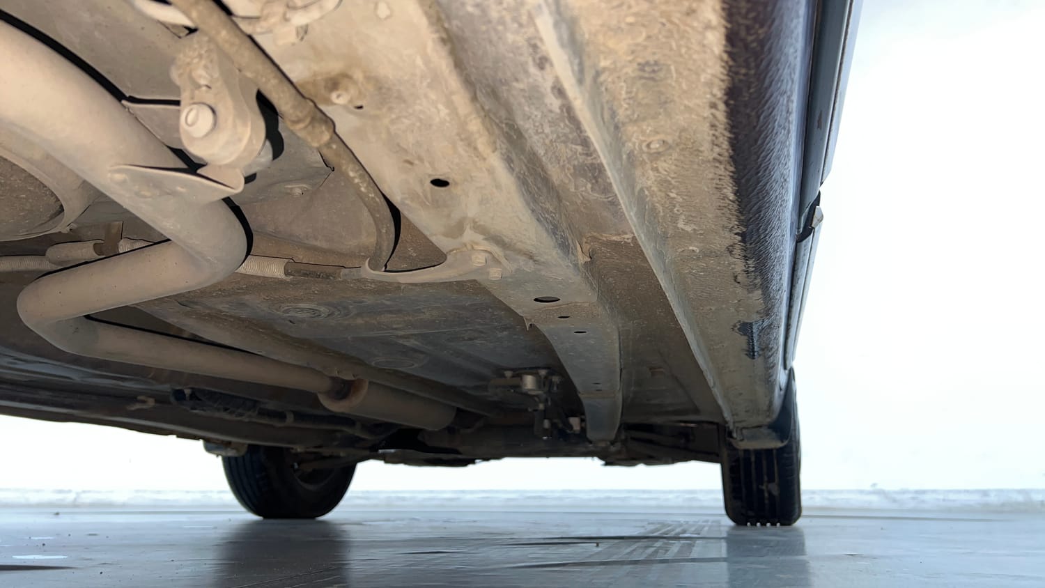 Used 2022 Maruti Suzuki New Ertiga VXi Petrol Manual extra REAR RIGHT UNDERBODY VIEW
