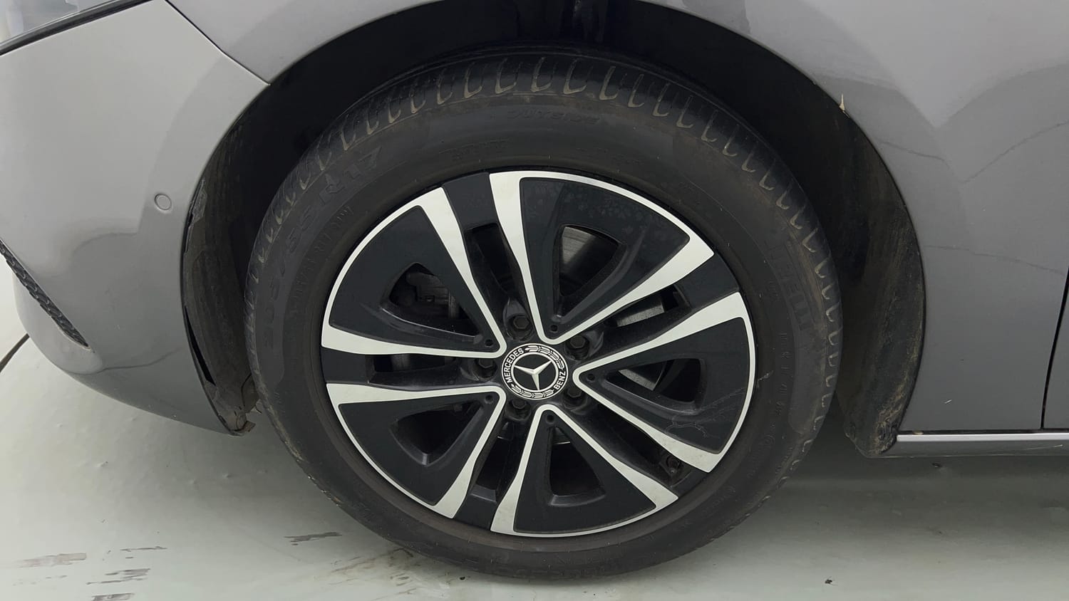 Used 2025 Mercedes-Benz A-Class Limousine 200 Petrol Automatic tyres LEFT FRONT TYRE RIM VIEW