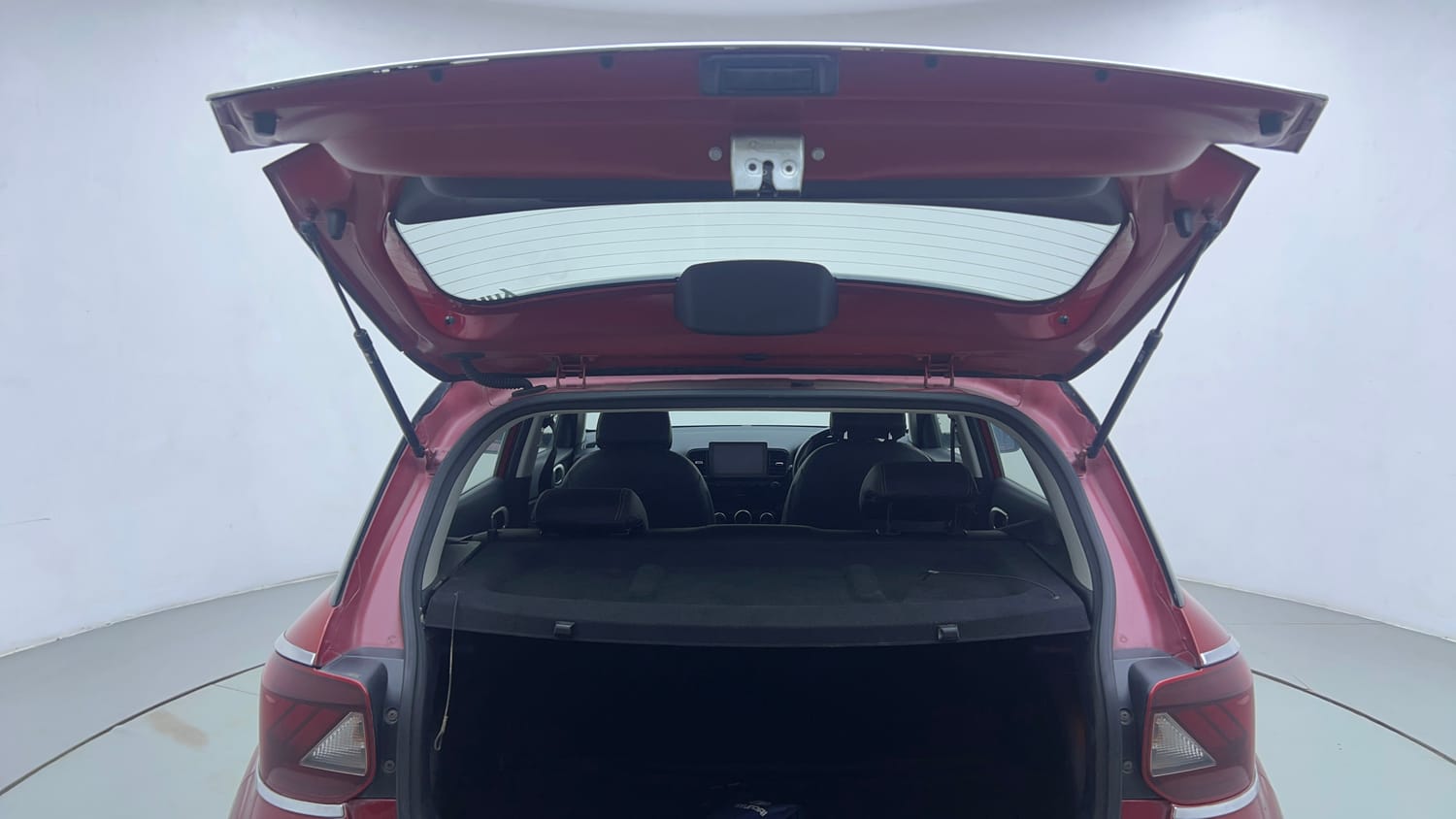Used 2019 Hyundai Venue SX Plus 1.0 Turbo DCT Dual Tone Petrol Automatic interior DICKY DOOR OPEN VIEW